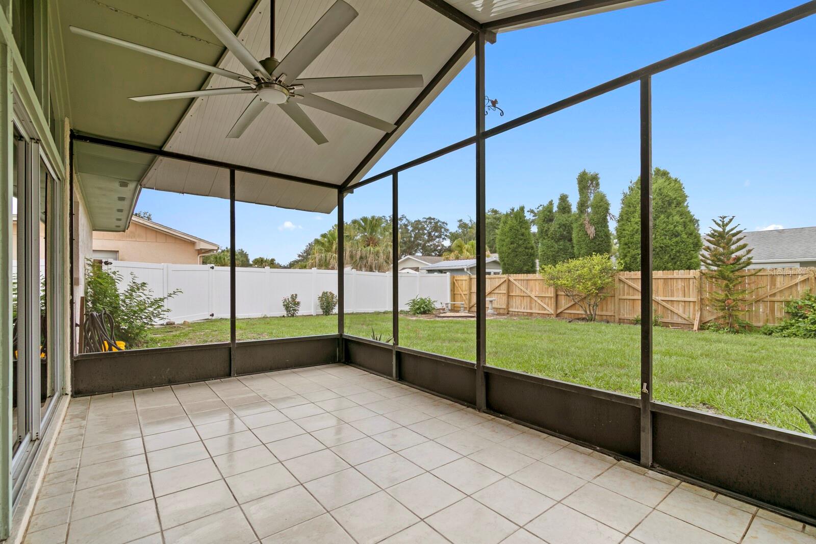OAKMONT MANOR UNIT 2 - Residential