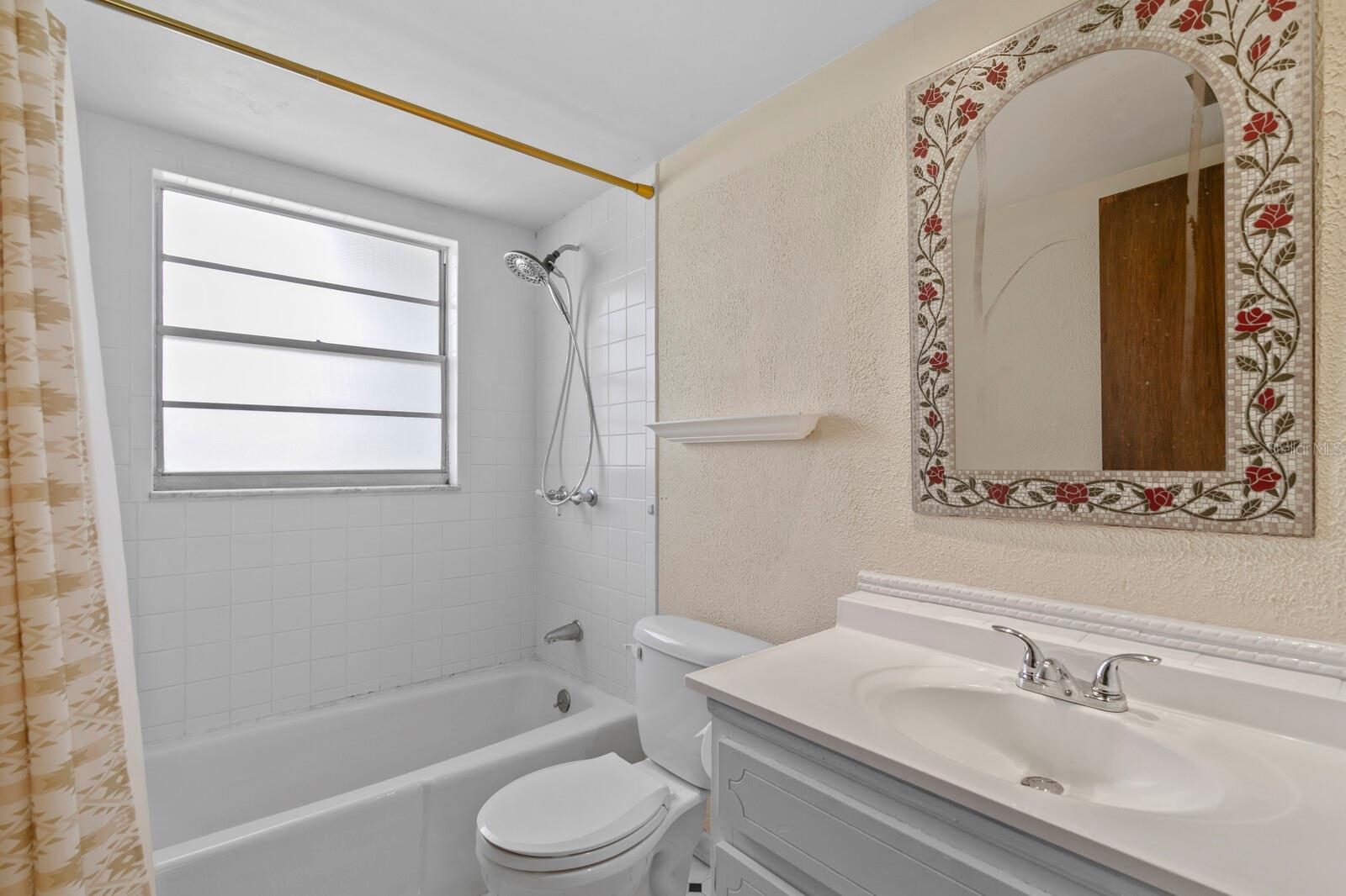 OAKMONT MANOR UNIT 2 - Residential