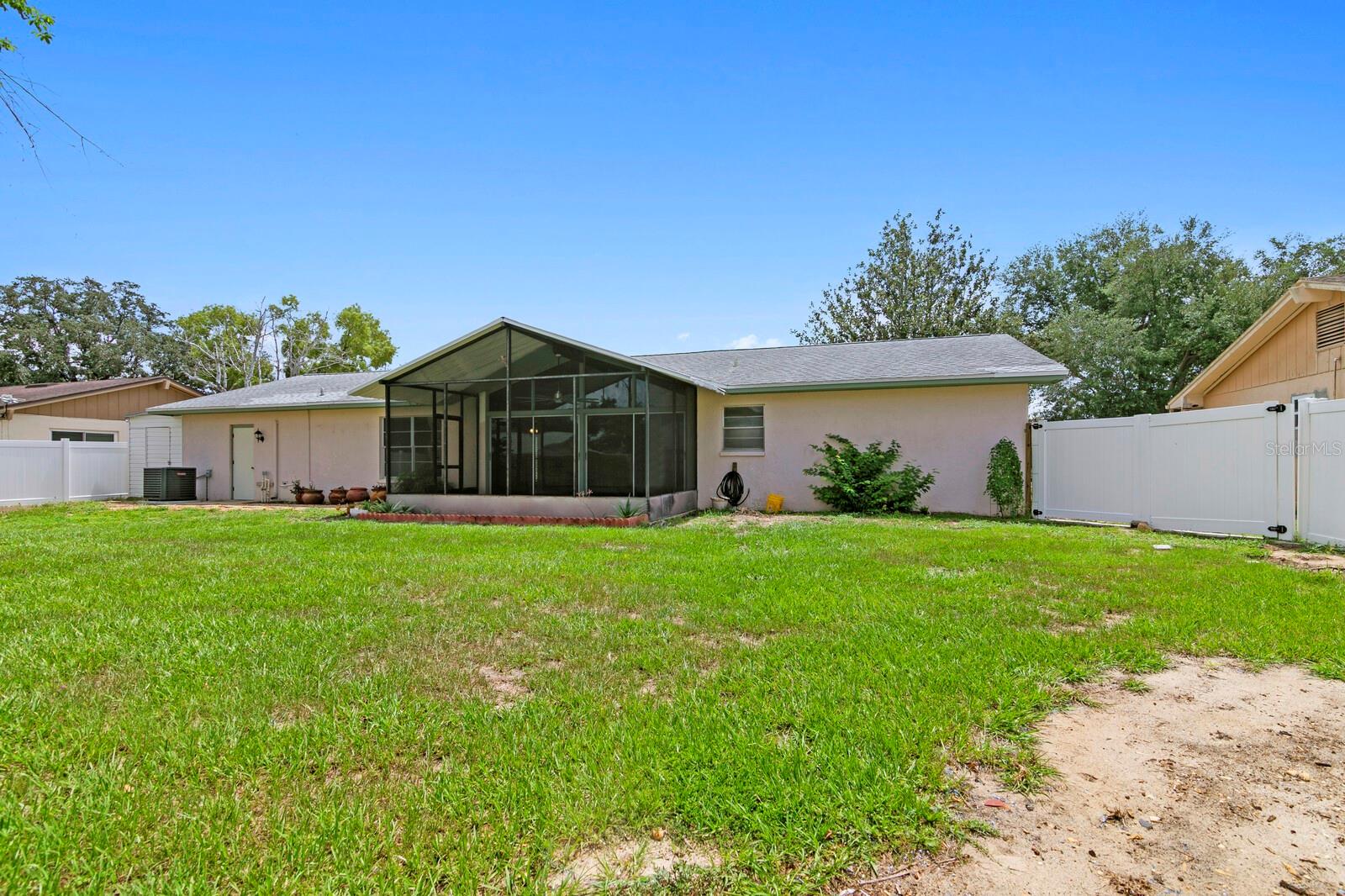 OAKMONT MANOR UNIT 2 - Residential