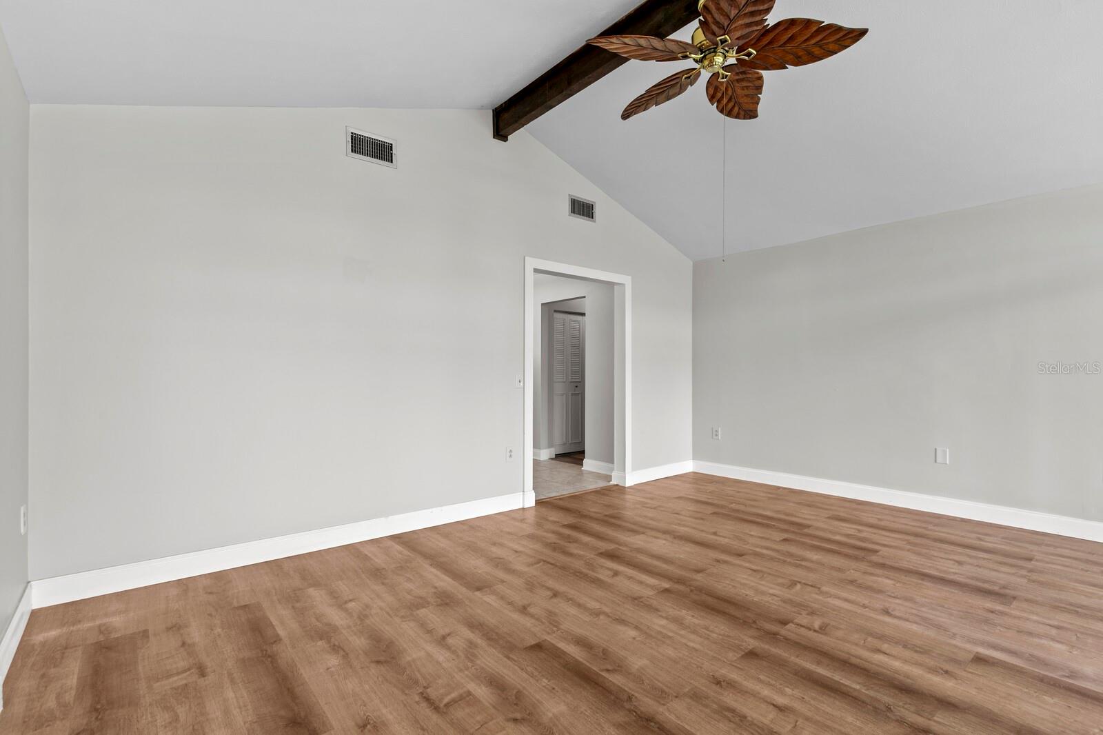 OAKMONT MANOR UNIT 2 - Residential