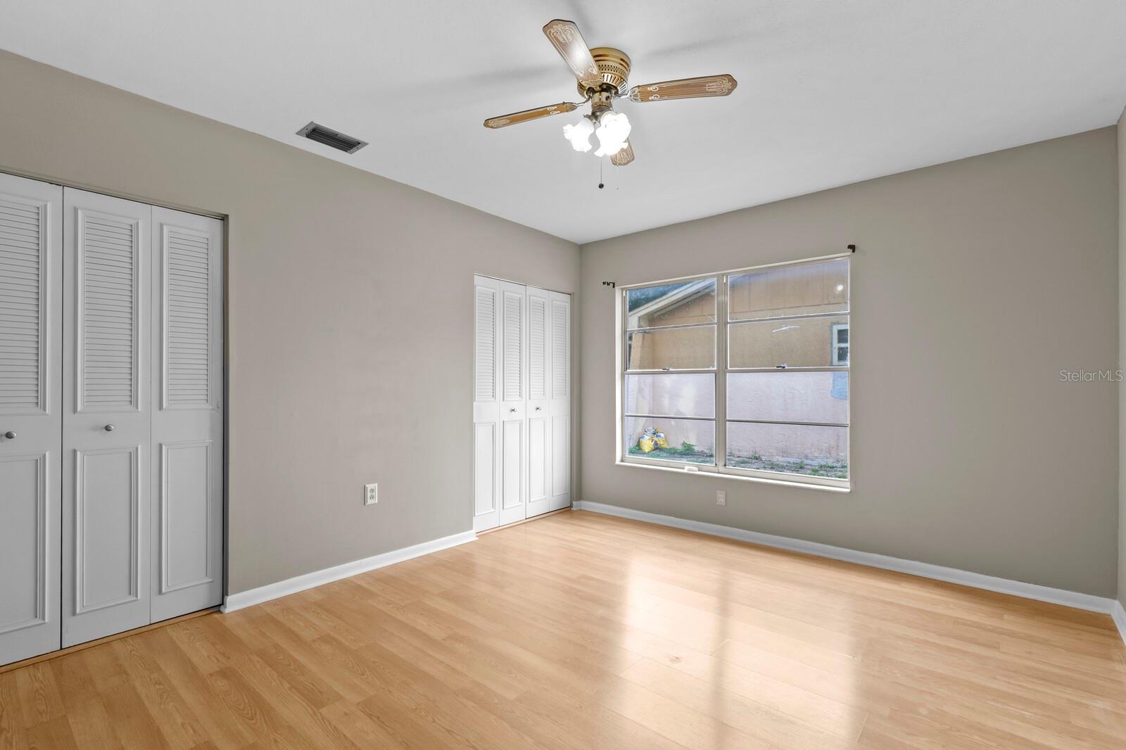 OAKMONT MANOR UNIT 2 - Residential