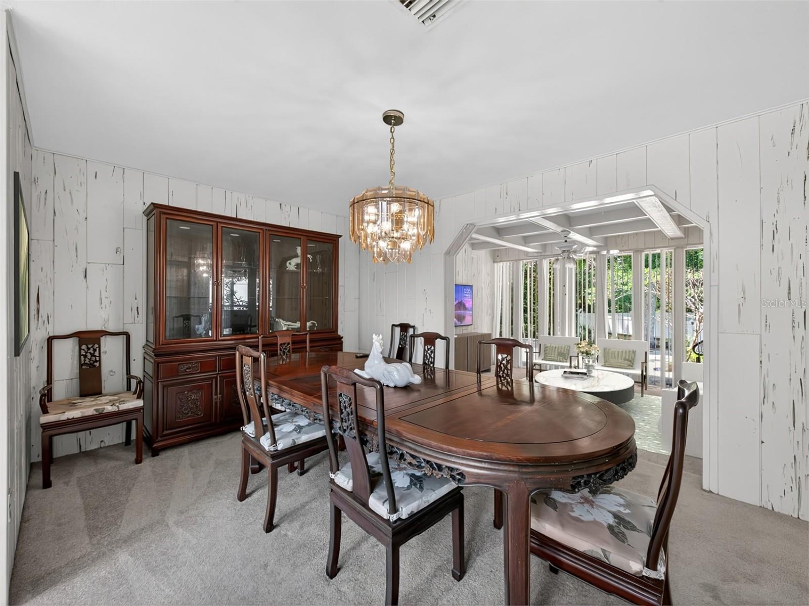 DOMMERICH WOODS - Residential