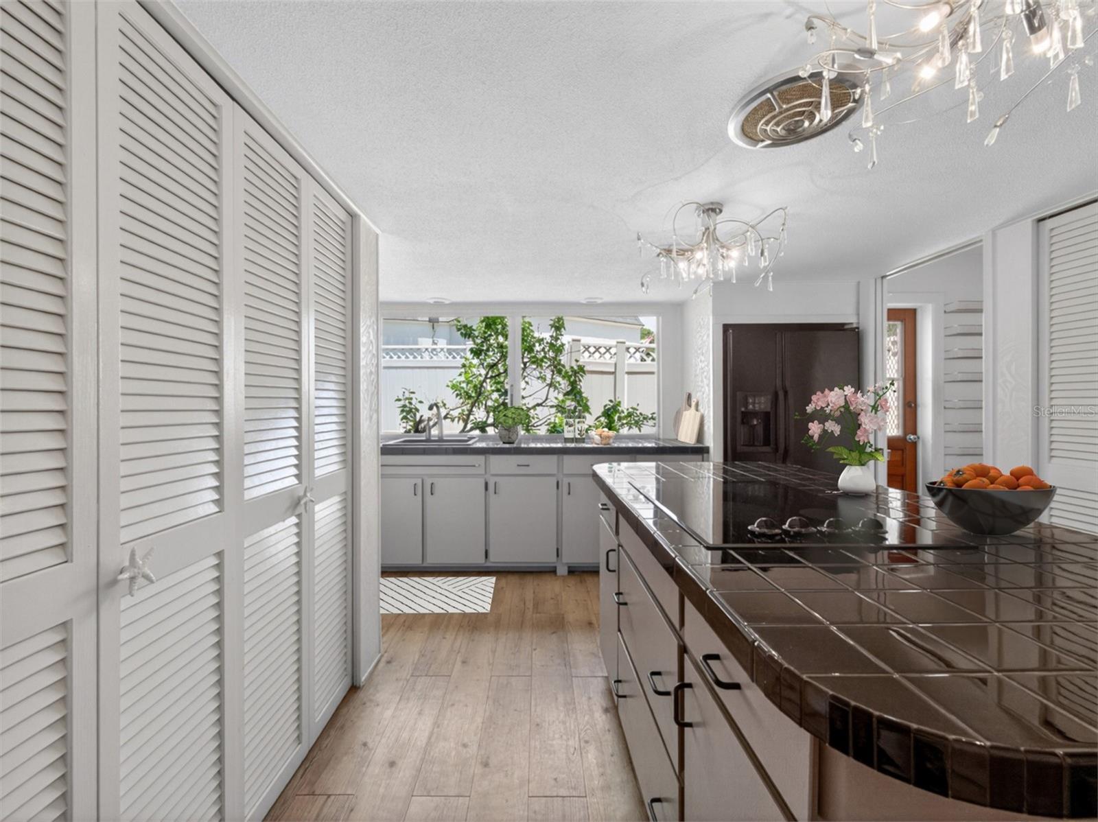 DOMMERICH WOODS - Residential