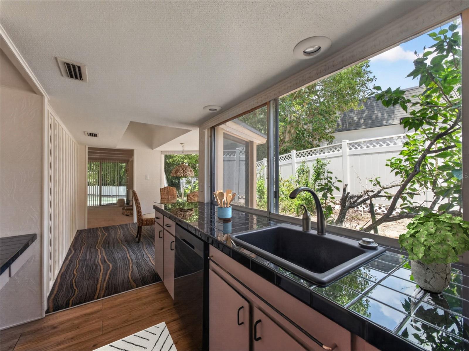 DOMMERICH WOODS - Residential
