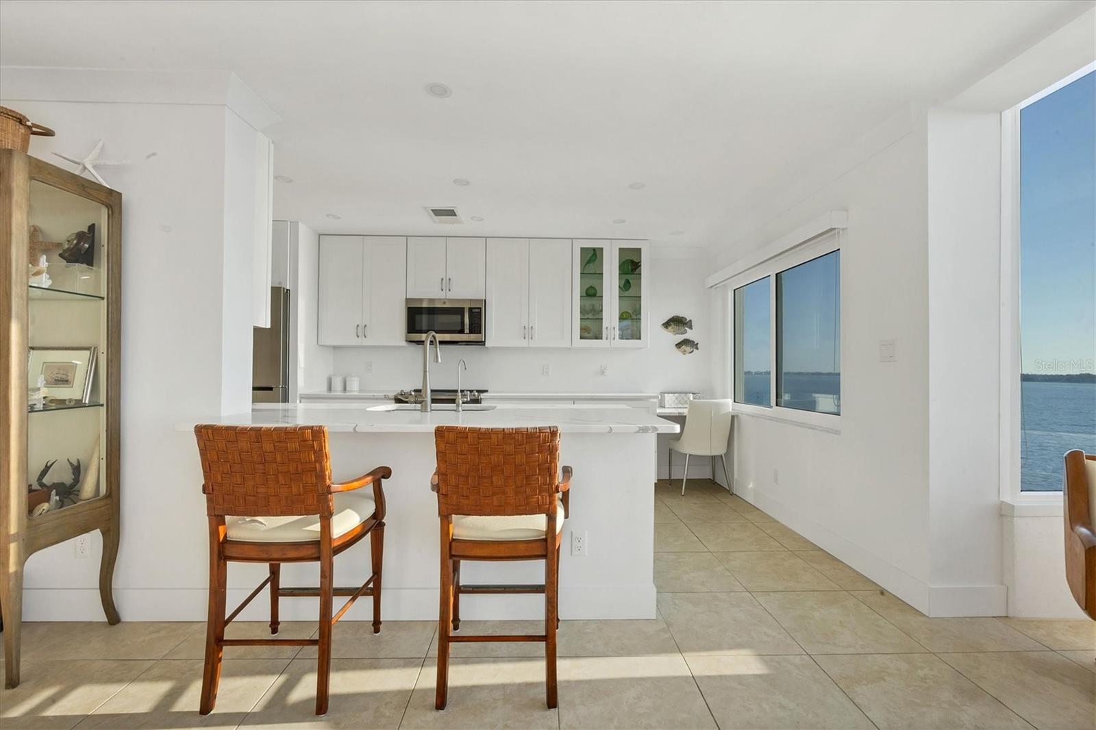 BAY POINT APTS - Residential