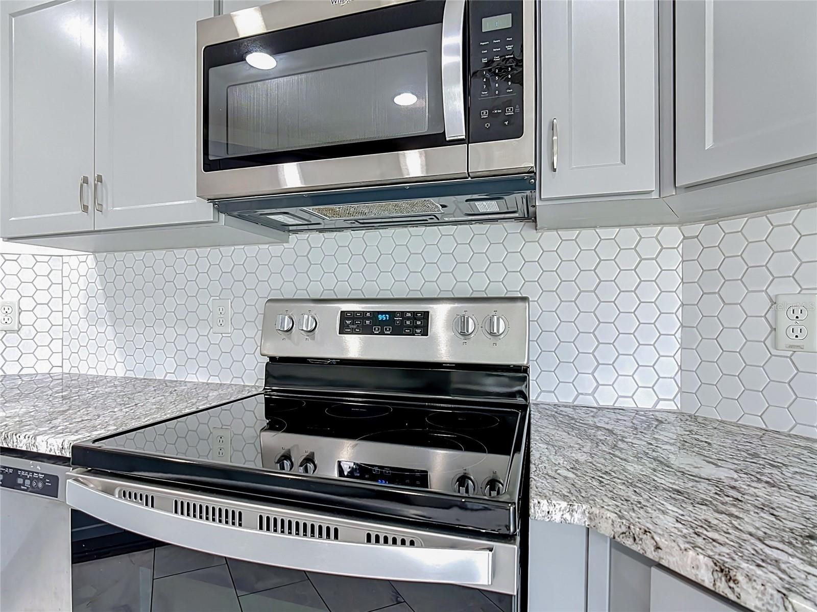 AMBER POINTE UNIT 2 - Residential