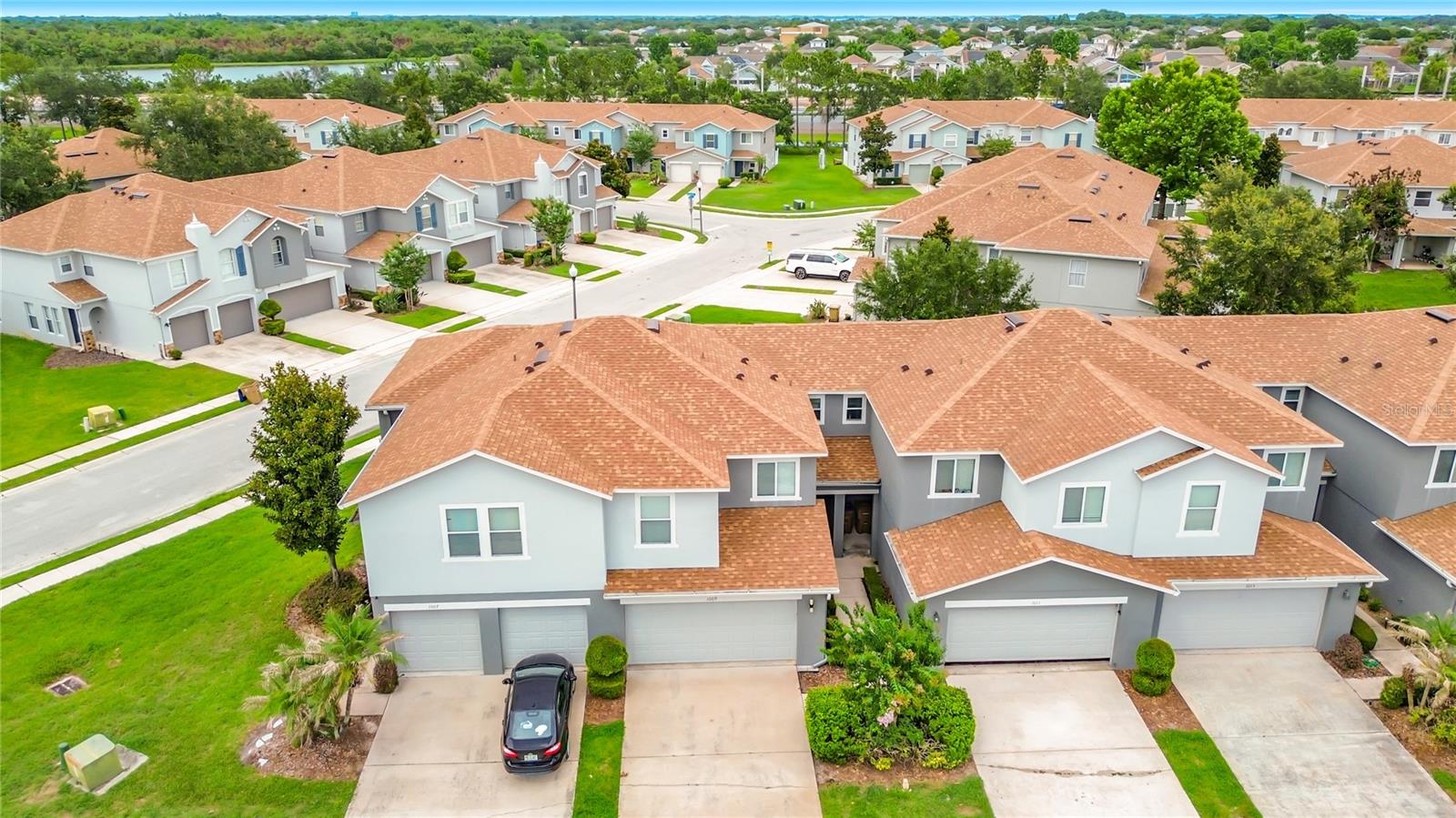 AMBER POINTE UNIT 2 - Residential