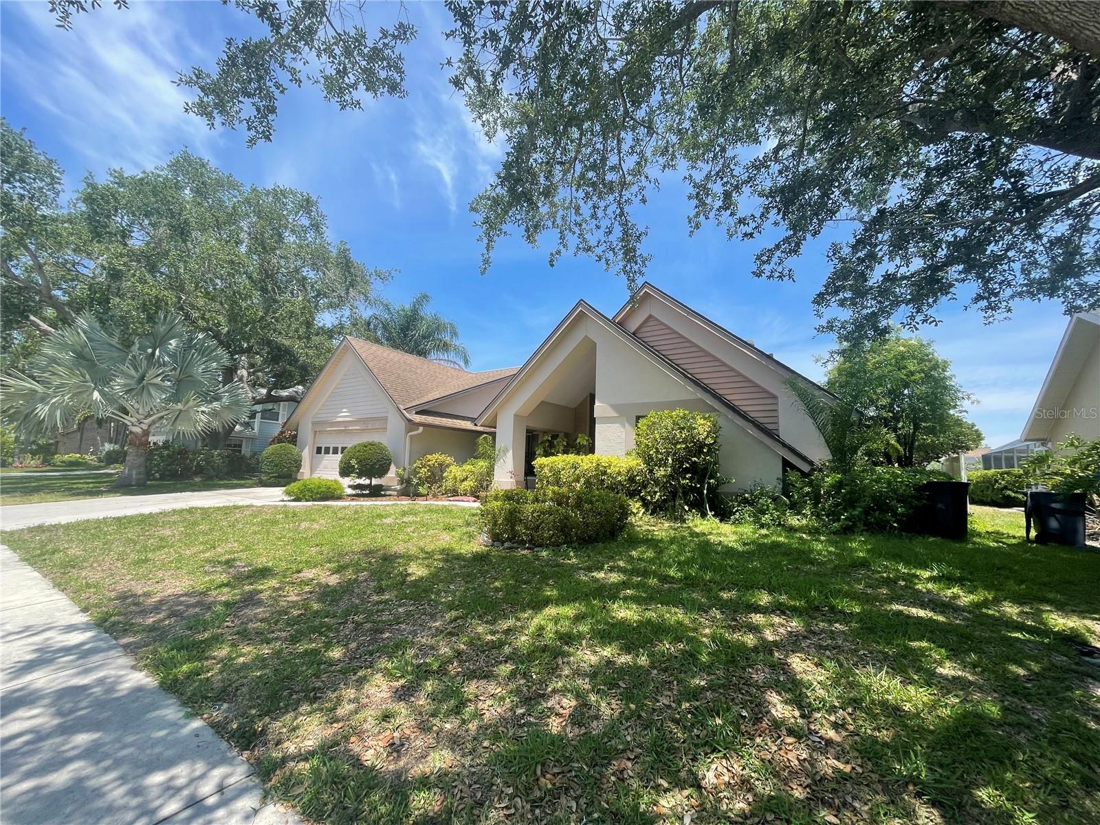 SOUTHFIELD - Residential