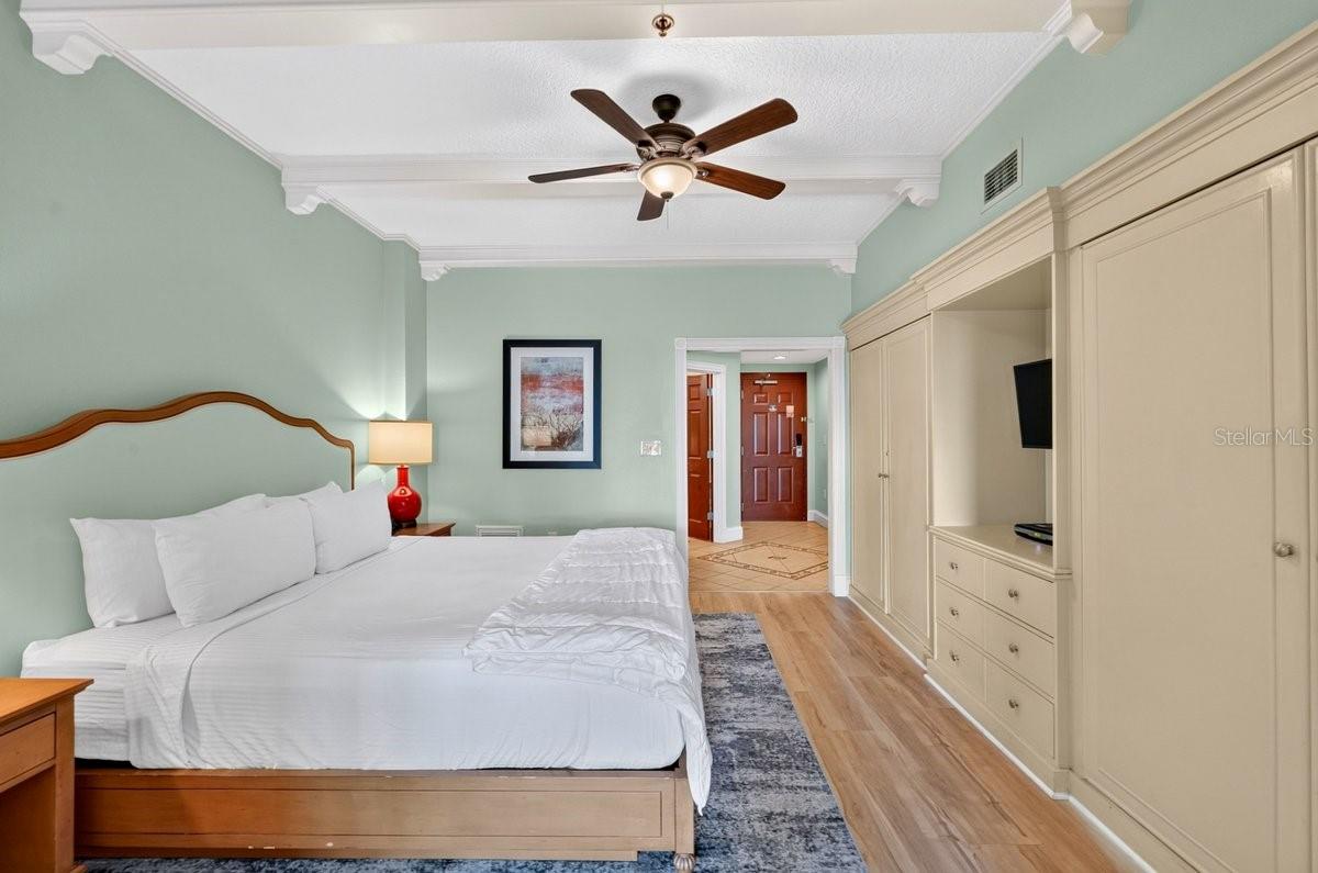 HAMMOCK BEACH - Residential