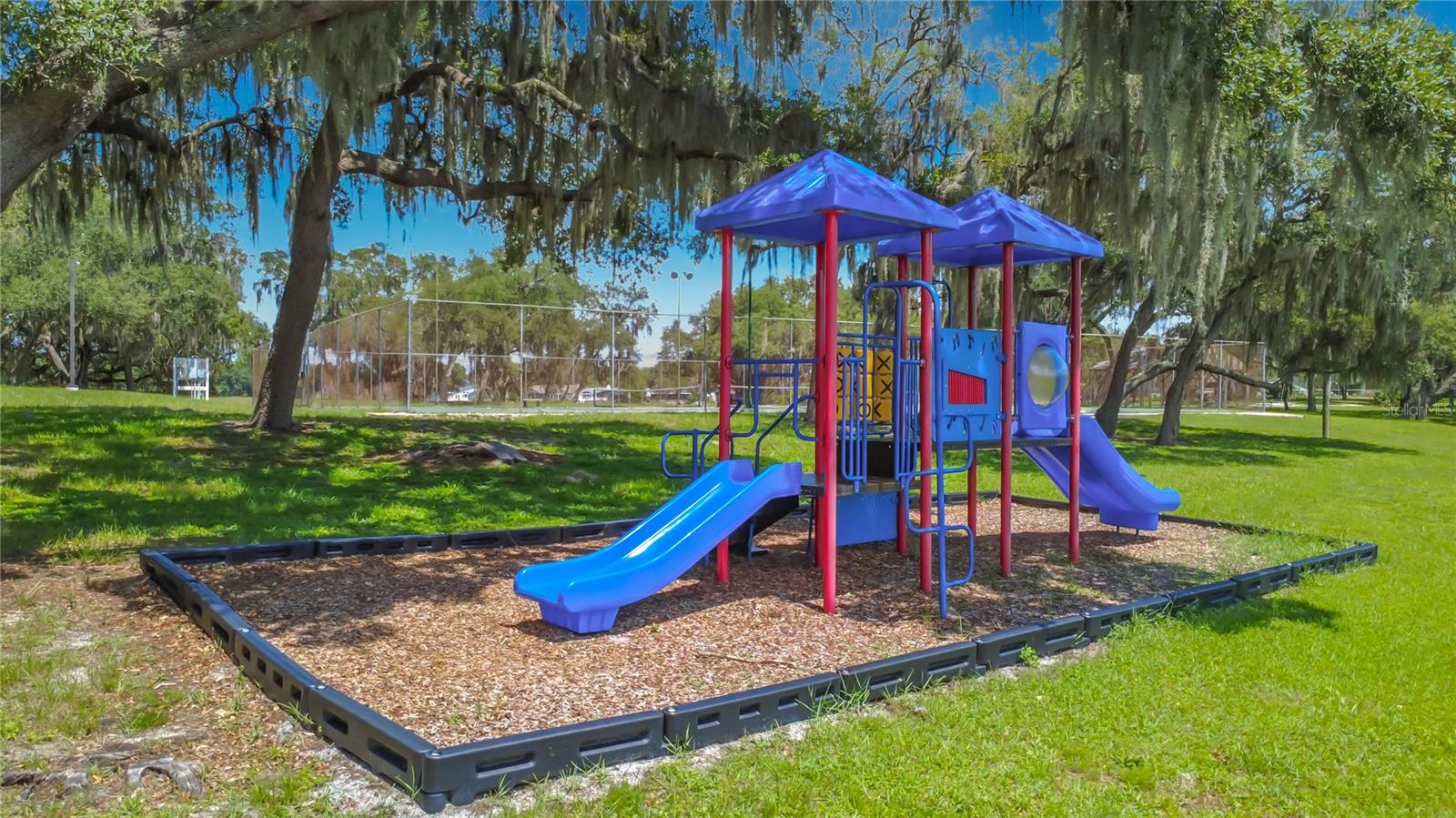BAY LAKES AT GRANADA SEC 05 - Residential