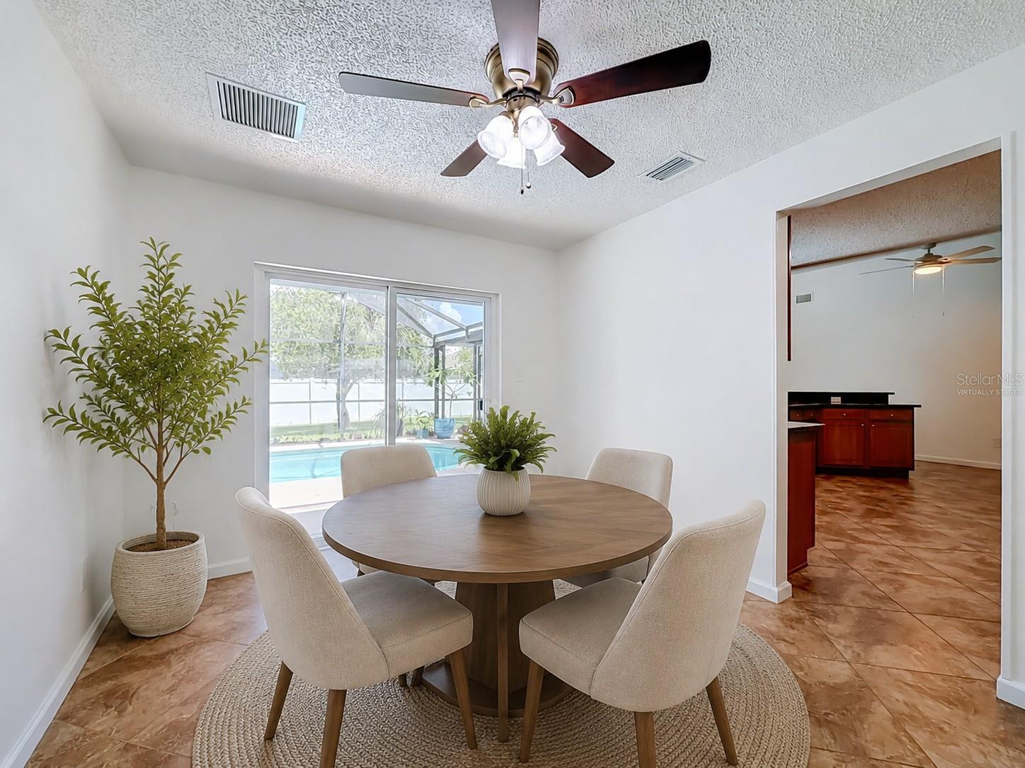 BAY LAKES AT GRANADA SEC 05 - Residential