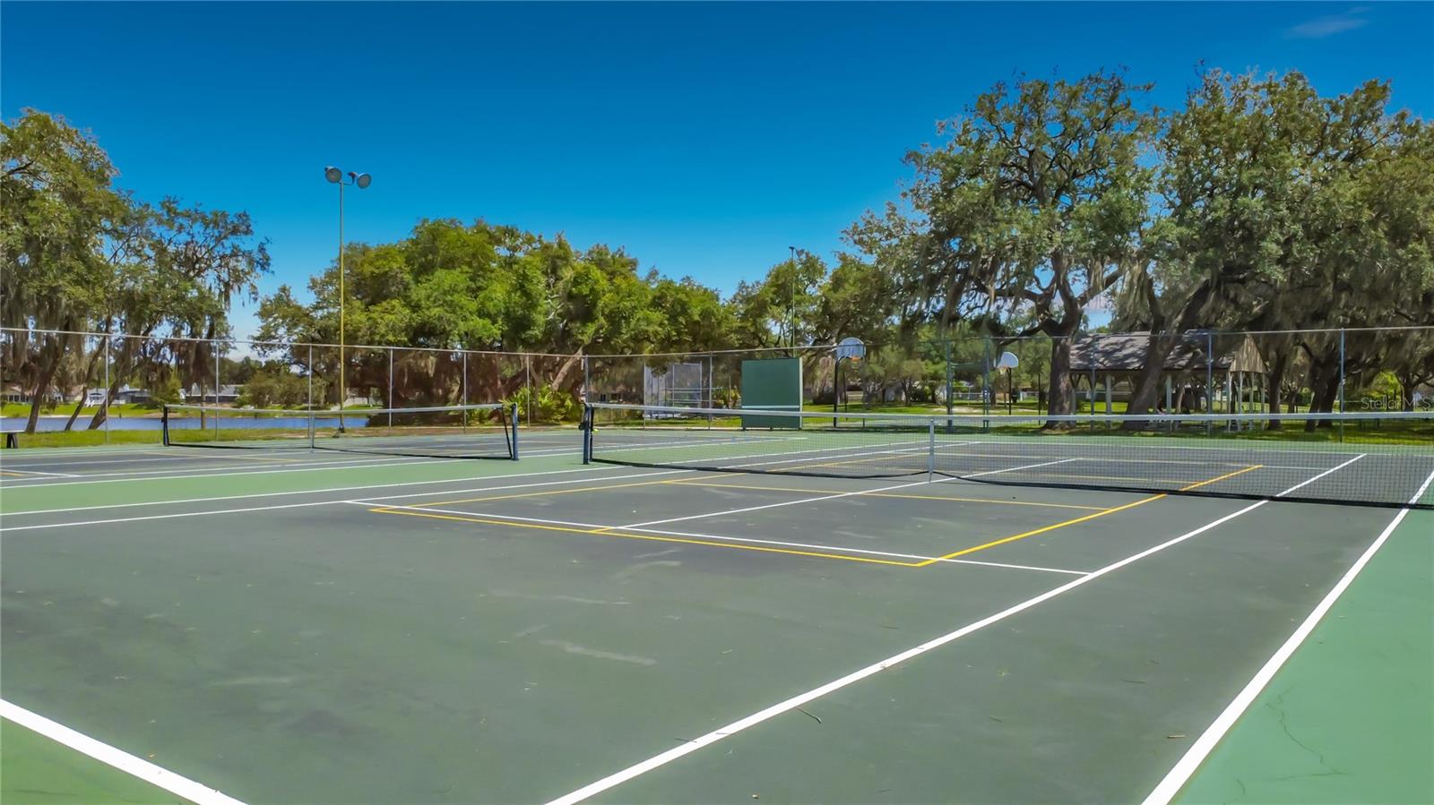 BAY LAKES AT GRANADA SEC 05 - Residential