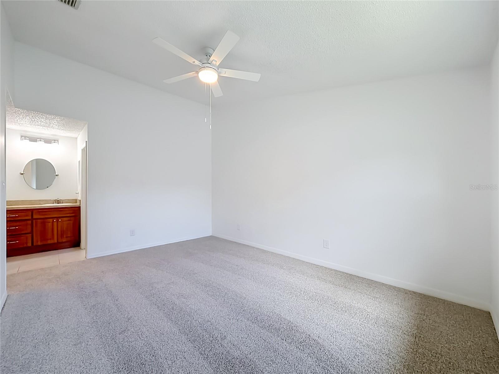 BAY LAKES AT GRANADA SEC 05 - Residential