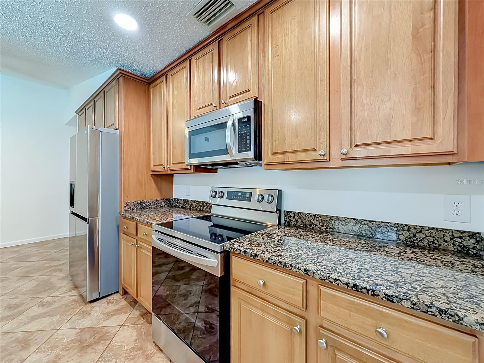 BAY LAKES AT GRANADA SEC 05 - Residential