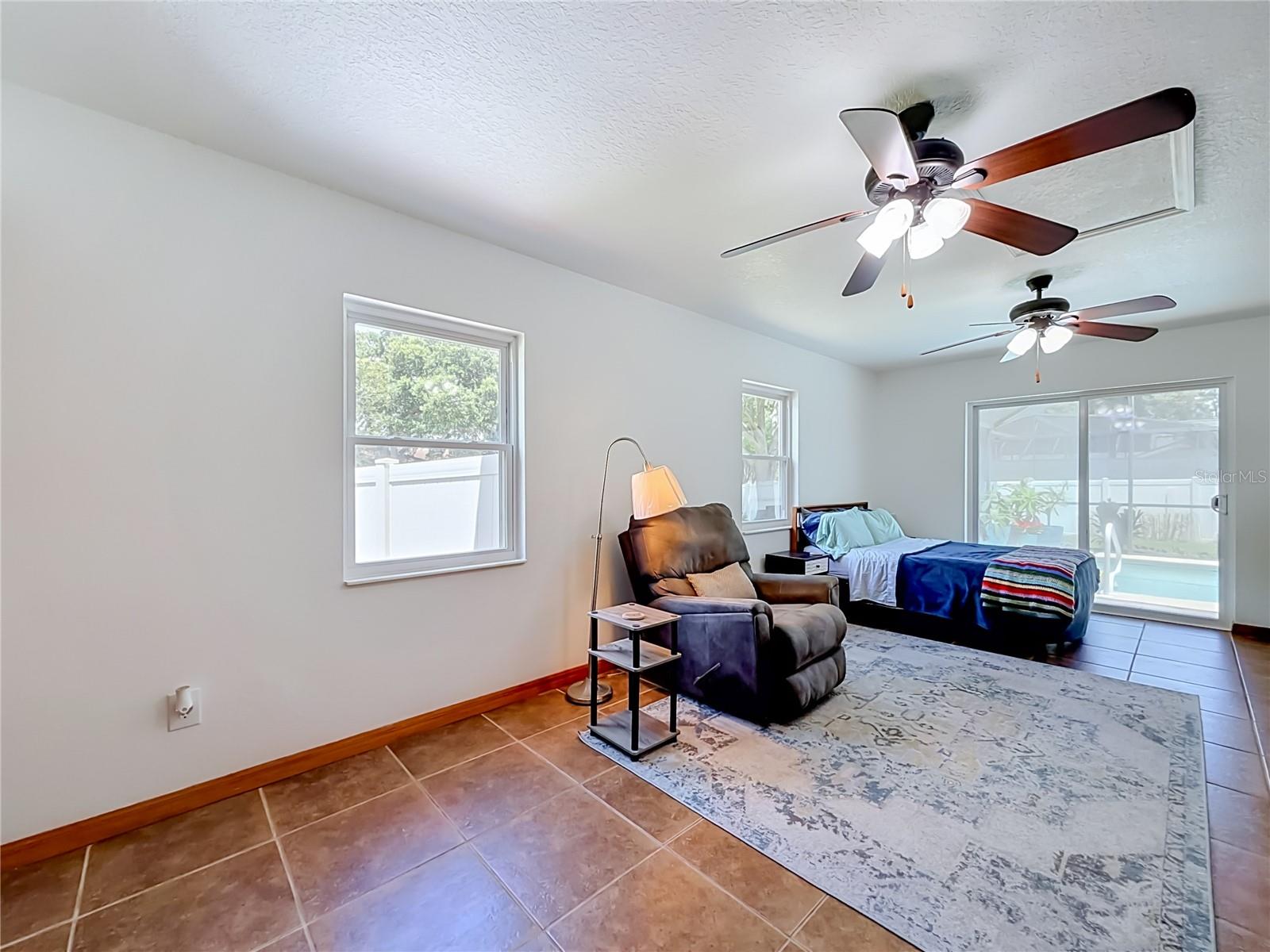 BAY LAKES AT GRANADA SEC 05 - Residential
