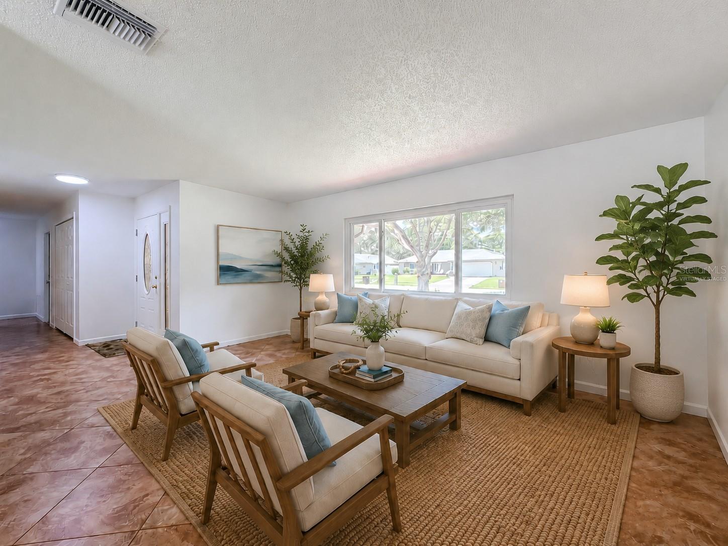 BAY LAKES AT GRANADA SEC 05 - Residential