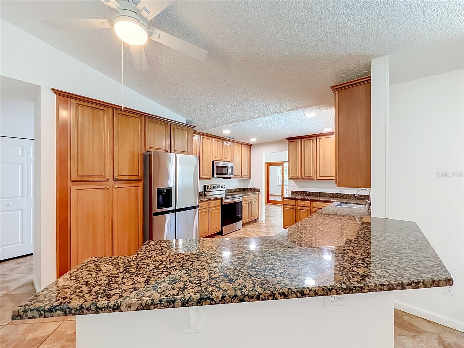 BAY LAKES AT GRANADA SEC 05 - Residential