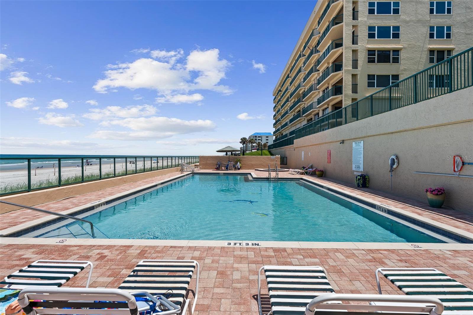 TOWERS AT PONCE INLET TOWER 05 CONDO - Residential