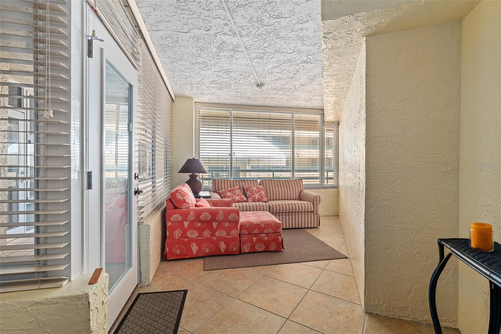 TOWERS AT PONCE INLET TOWER 05 CONDO - Residential