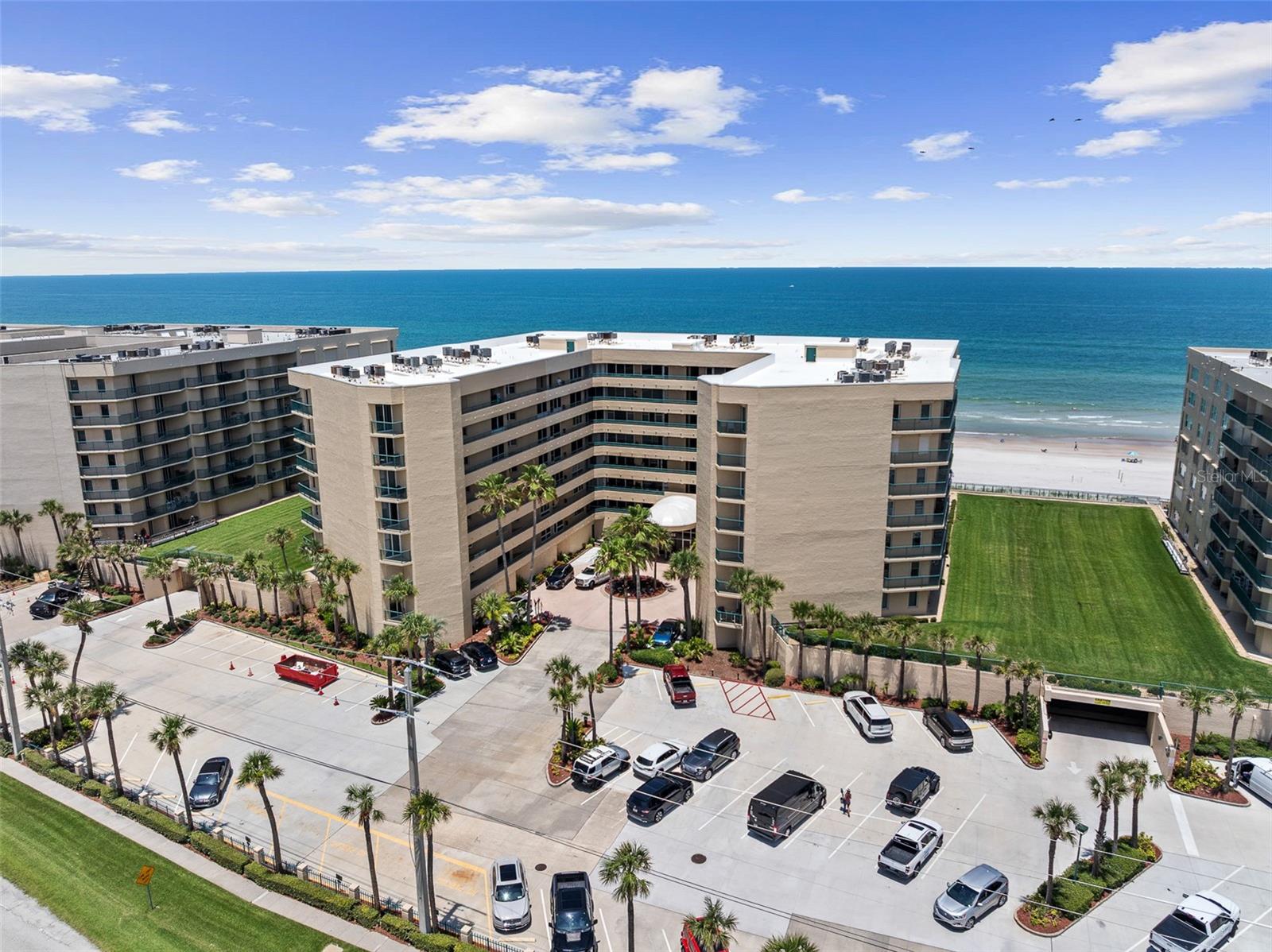 TOWERS AT PONCE INLET TOWER 05 CONDO - Residential