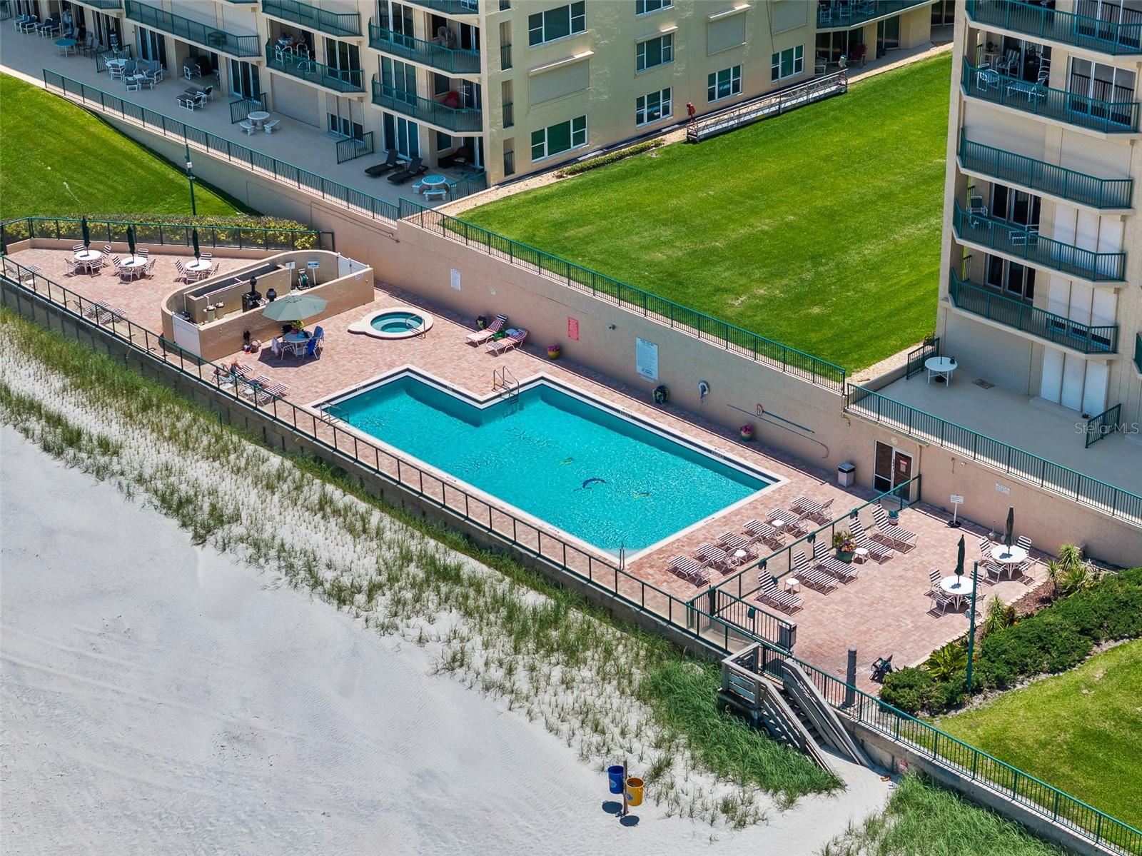 TOWERS AT PONCE INLET TOWER 05 CONDO - Residential