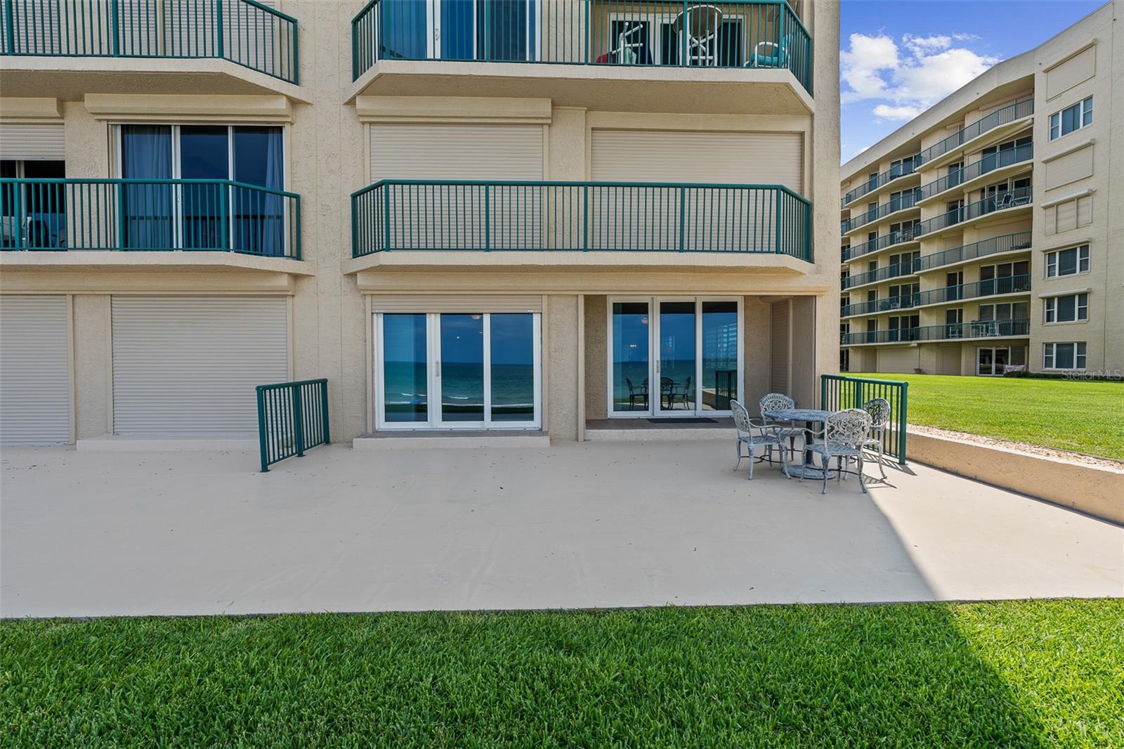 TOWERS AT PONCE INLET TOWER 05 CONDO - Residential