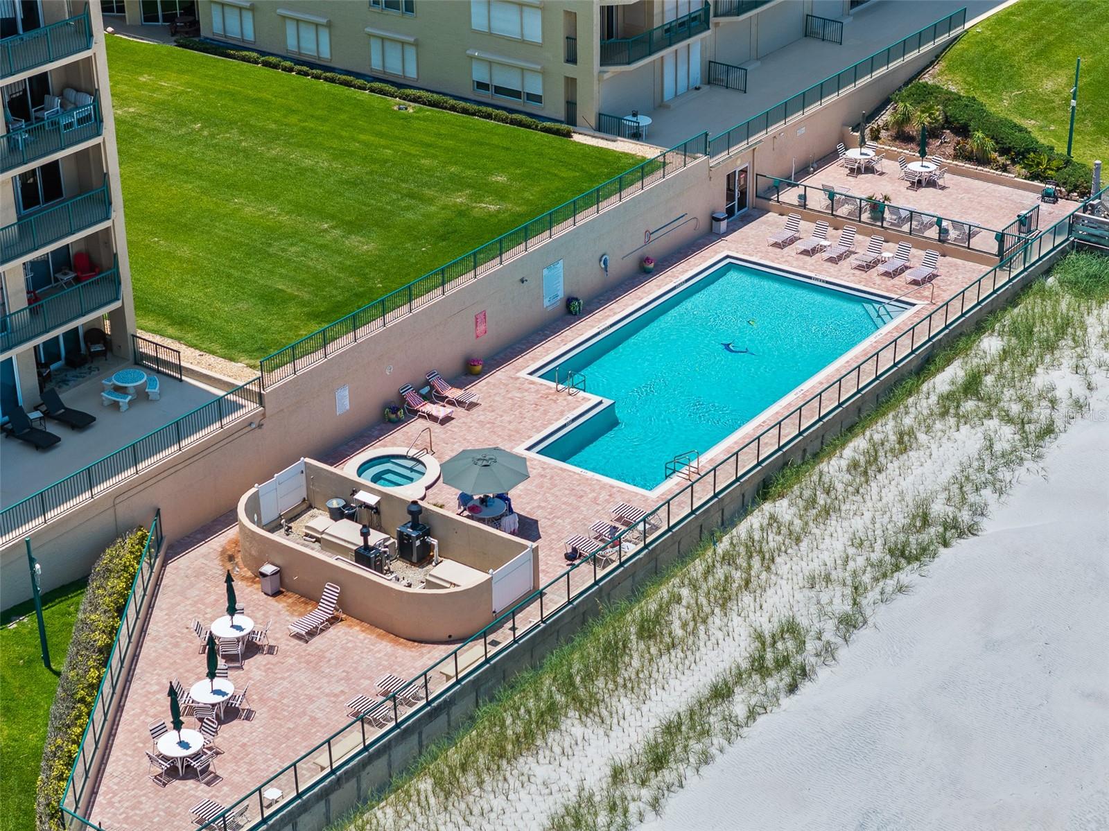 TOWERS AT PONCE INLET TOWER 05 CONDO - Residential