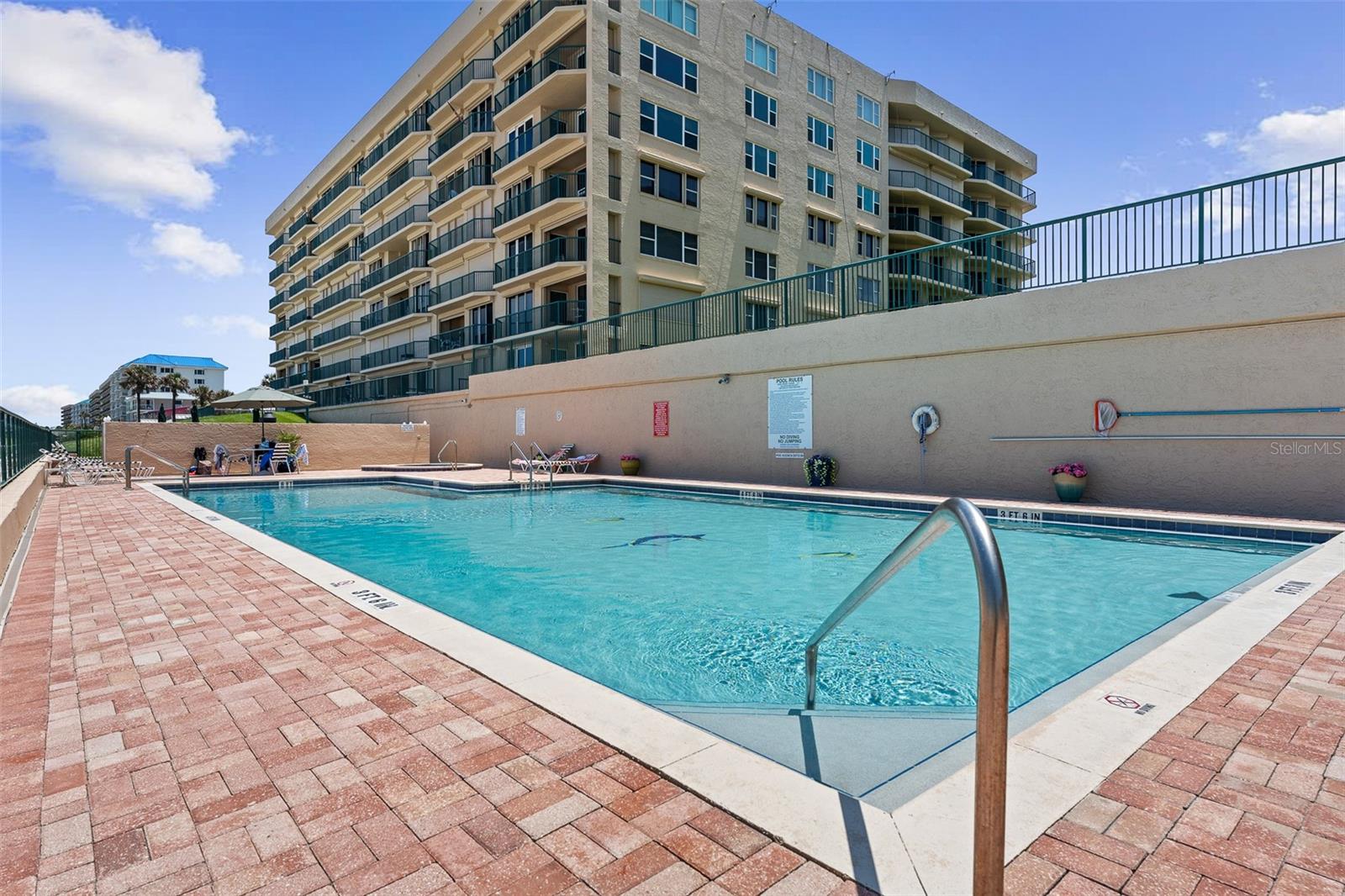 TOWERS AT PONCE INLET TOWER 05 CONDO - Residential