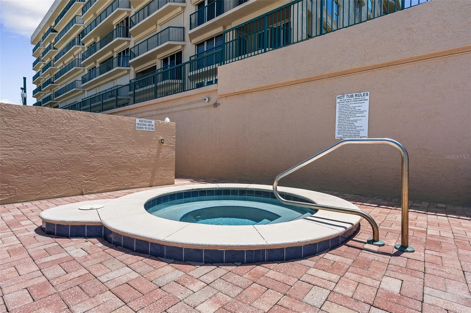 TOWERS AT PONCE INLET TOWER 05 CONDO - Residential