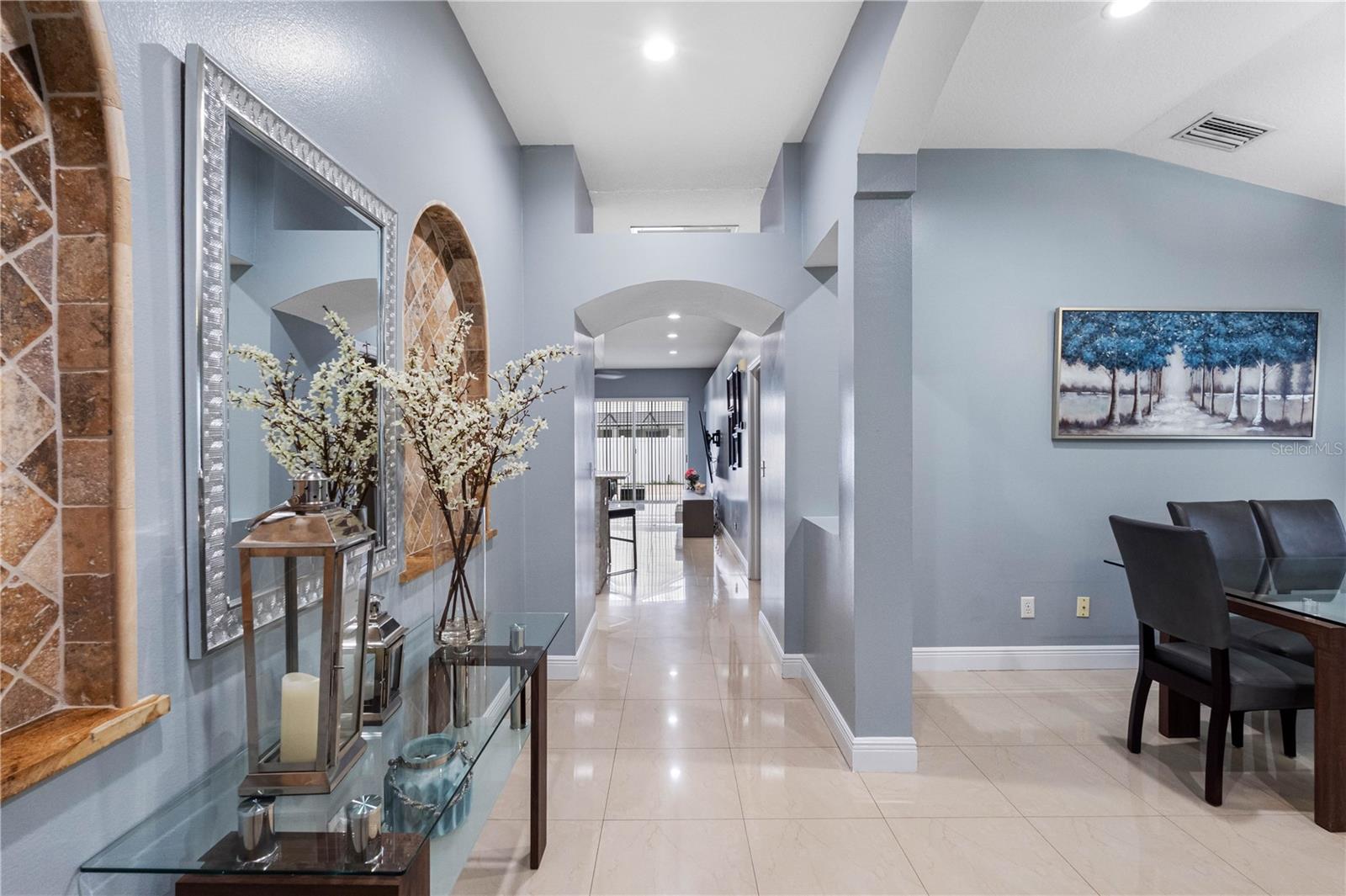 CARROLLTON LAKES - Residential