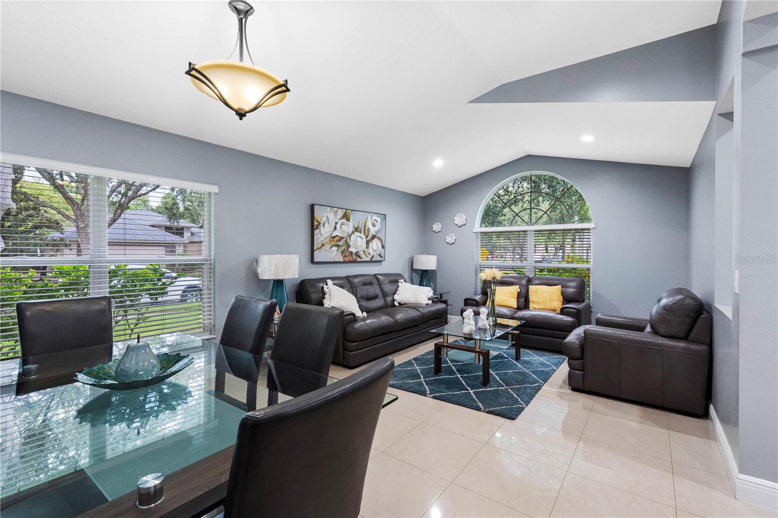 CARROLLTON LAKES - Residential