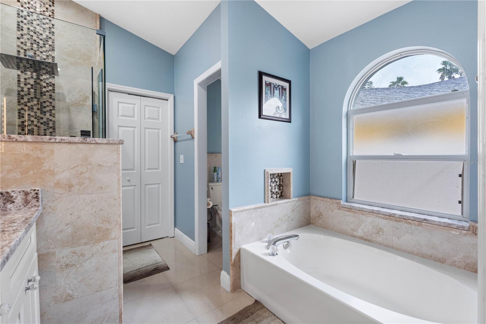 CARROLLTON LAKES - Residential