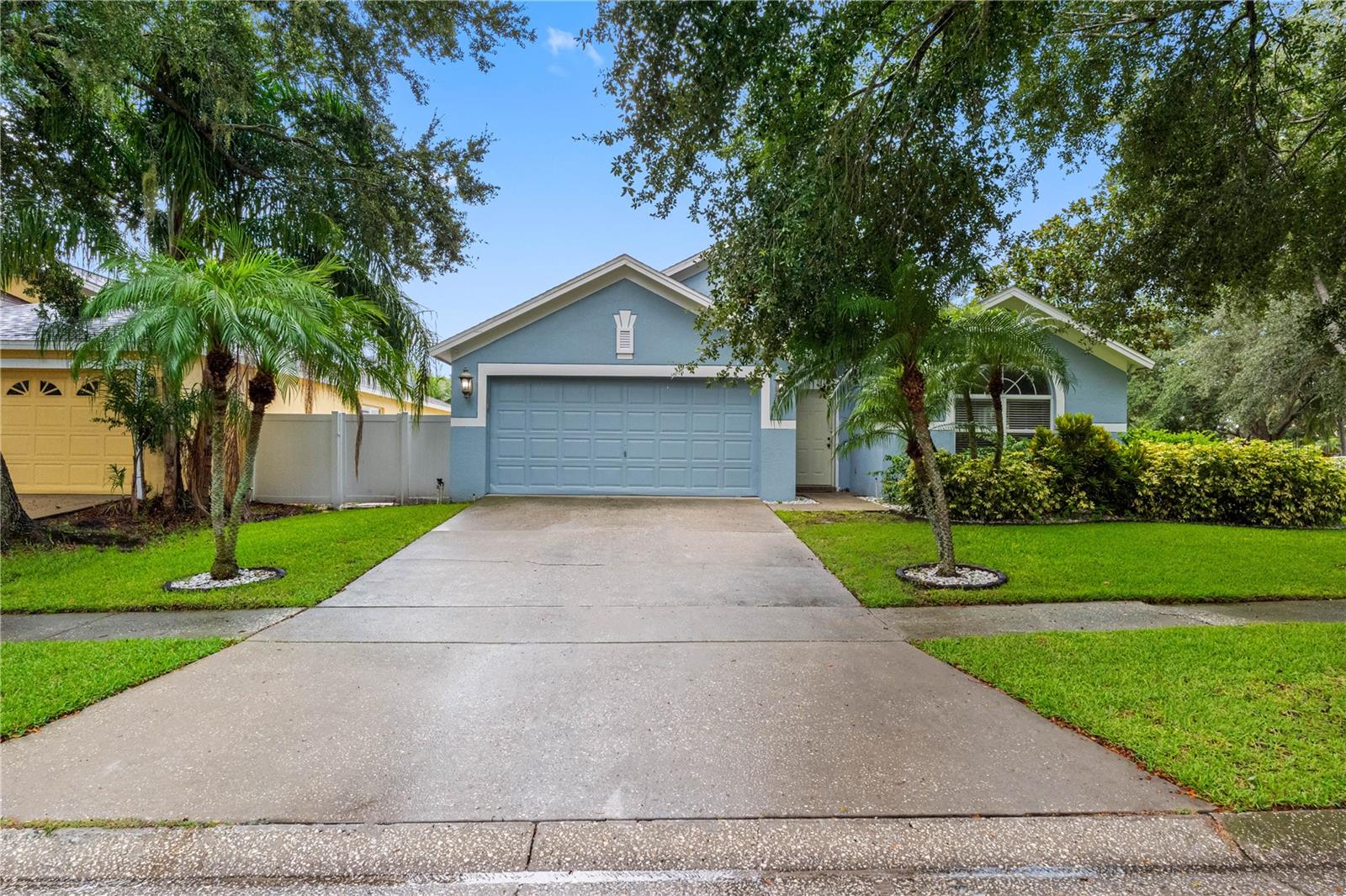 CARROLLTON LAKES - Residential