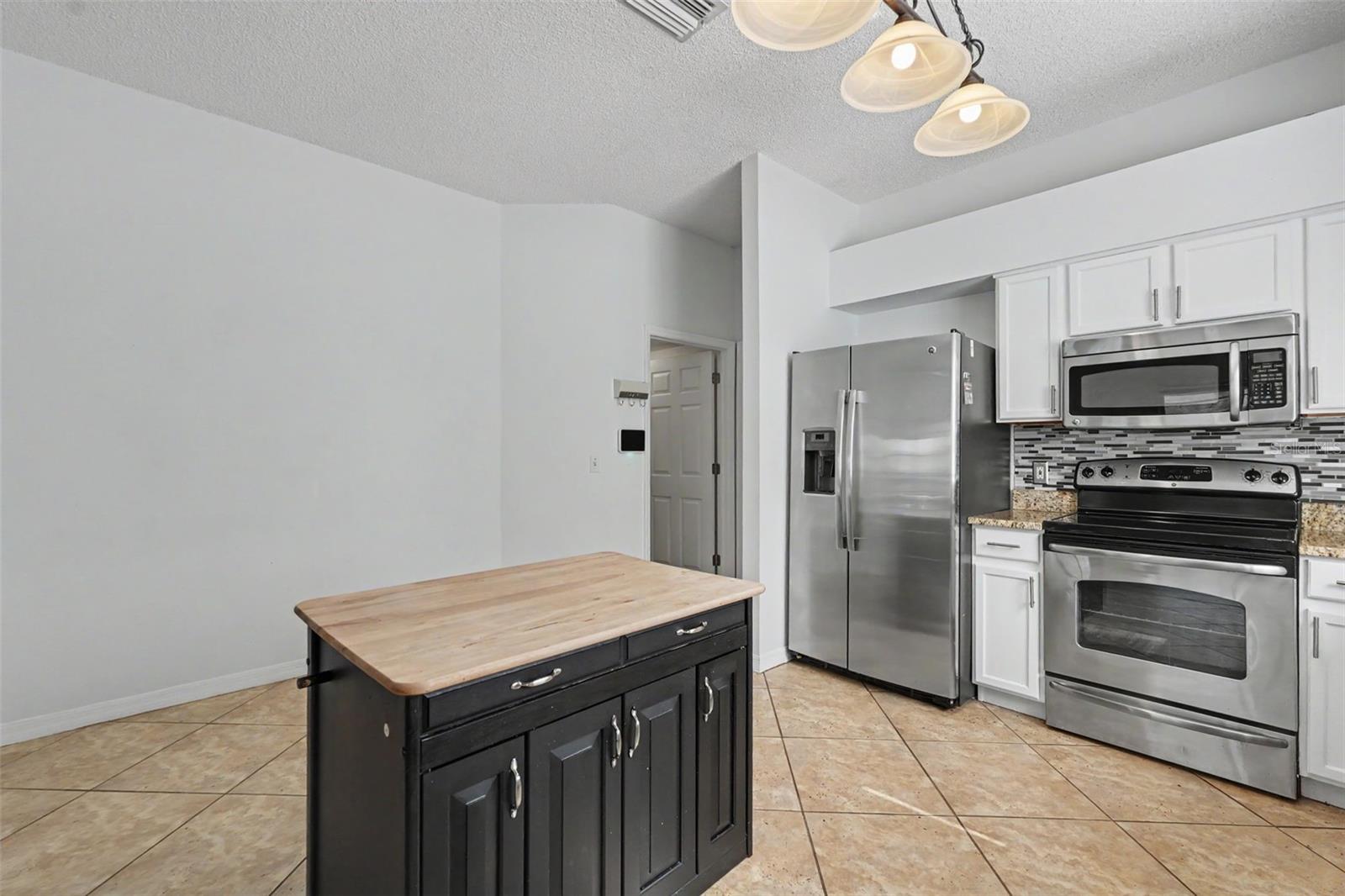 SUMMERFIELD VILLAGE 1 TR 28 - Residential