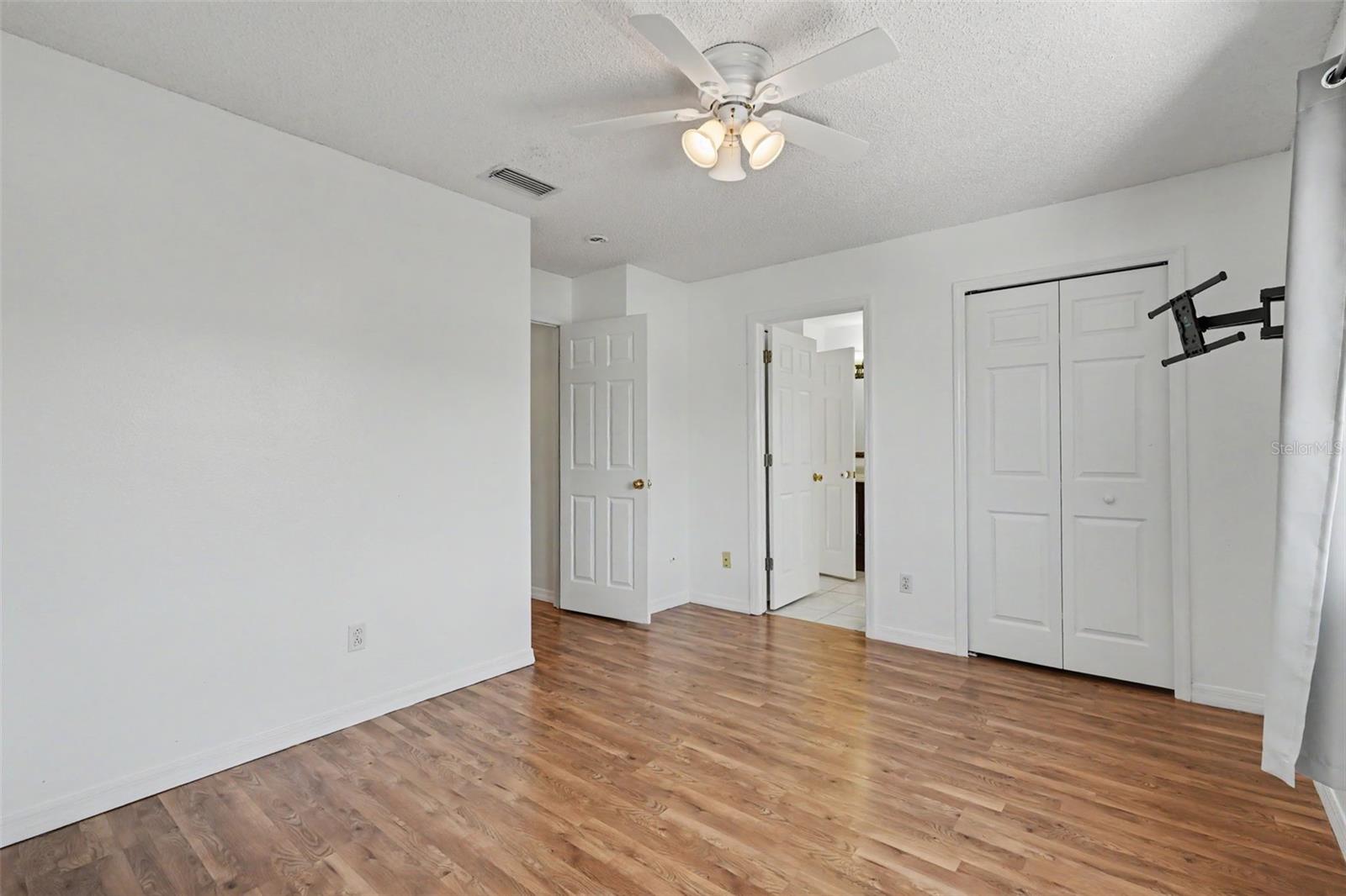 SUMMERFIELD VILLAGE 1 TR 28 - Residential