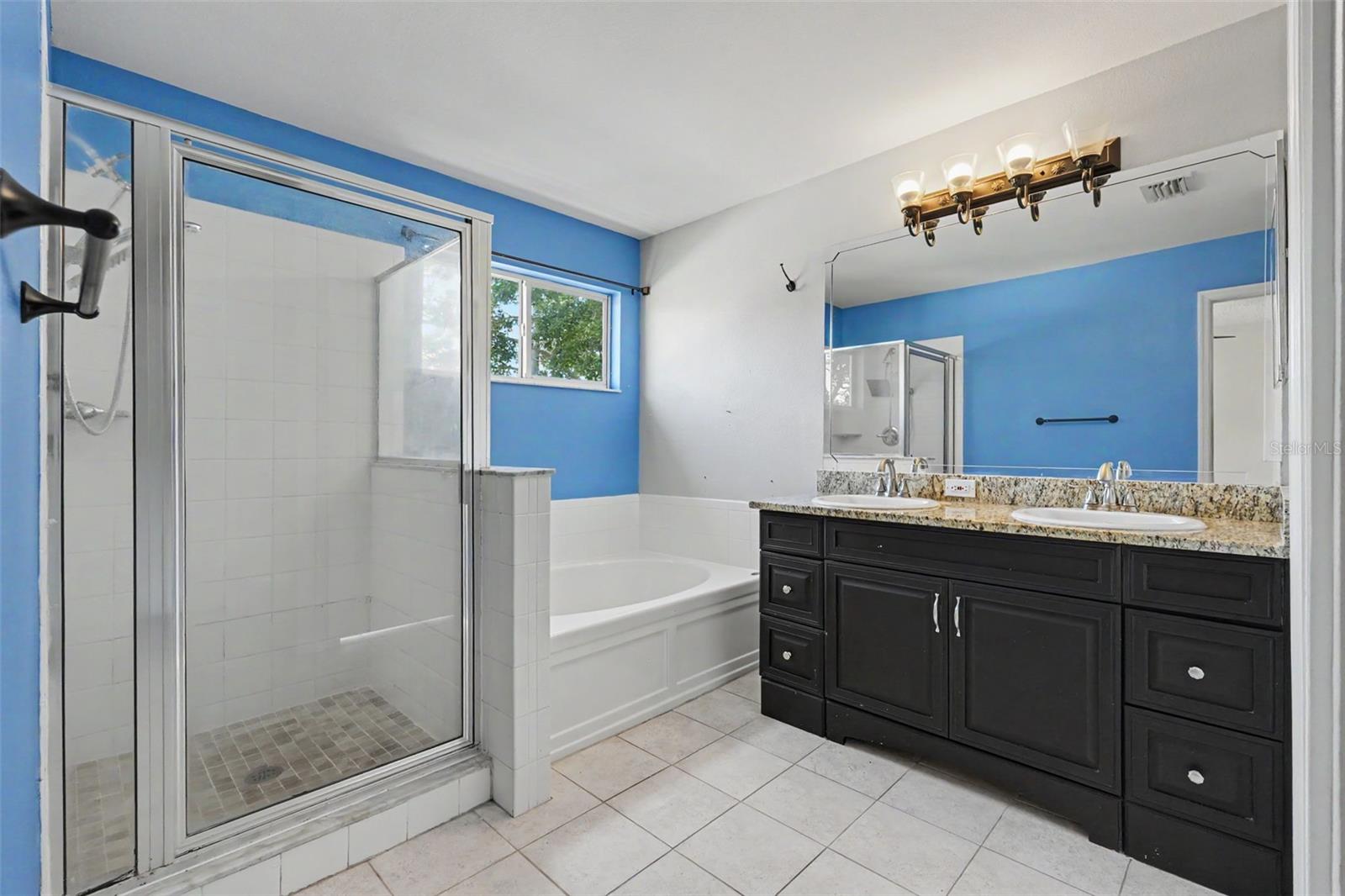 SUMMERFIELD VILLAGE 1 TR 28 - Residential
