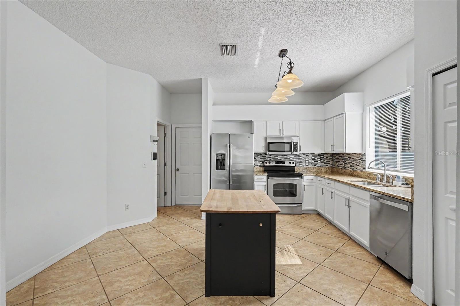 SUMMERFIELD VILLAGE 1 TR 28 - Residential