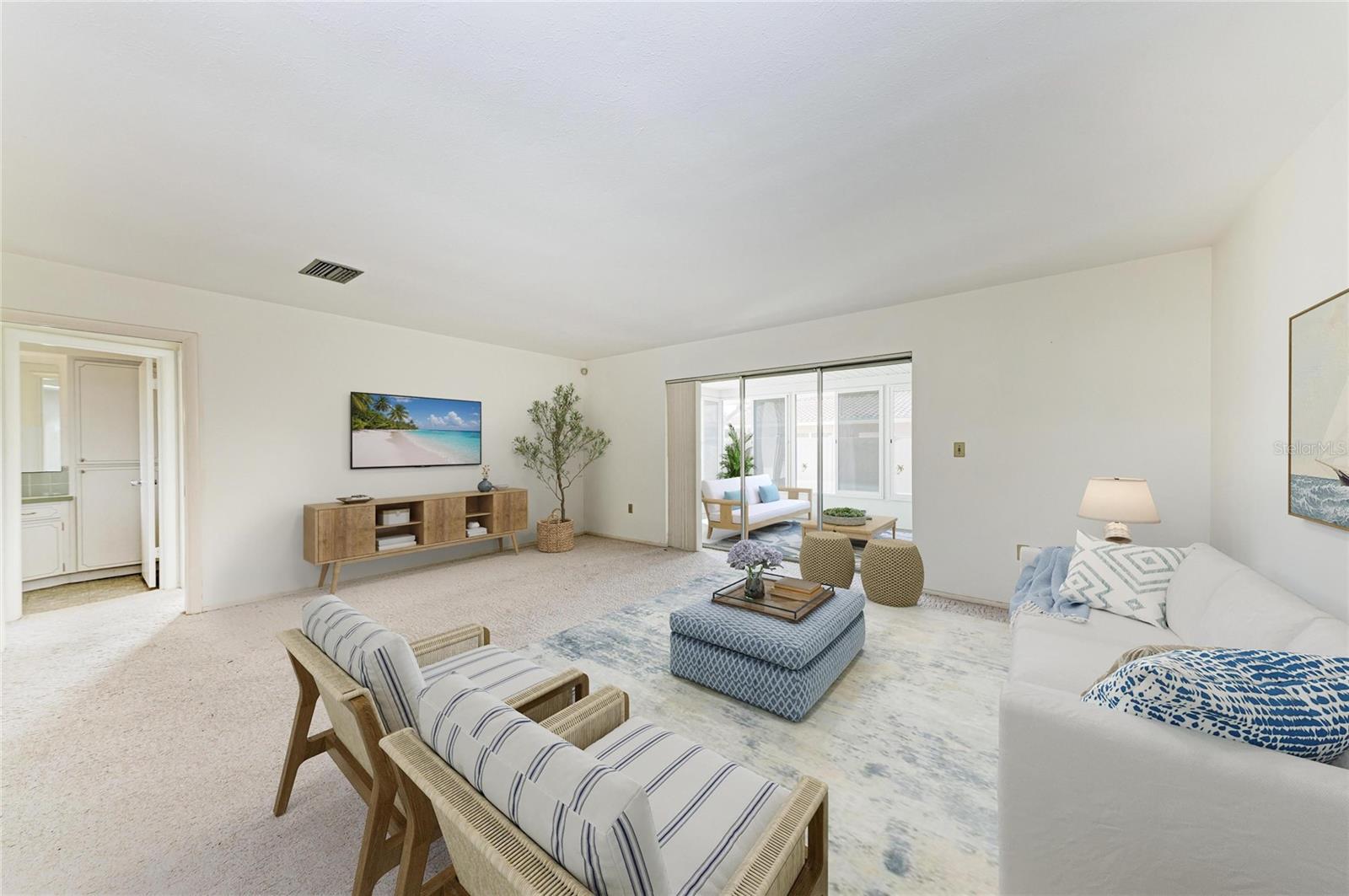 GOLDEN BEACH - Residential
