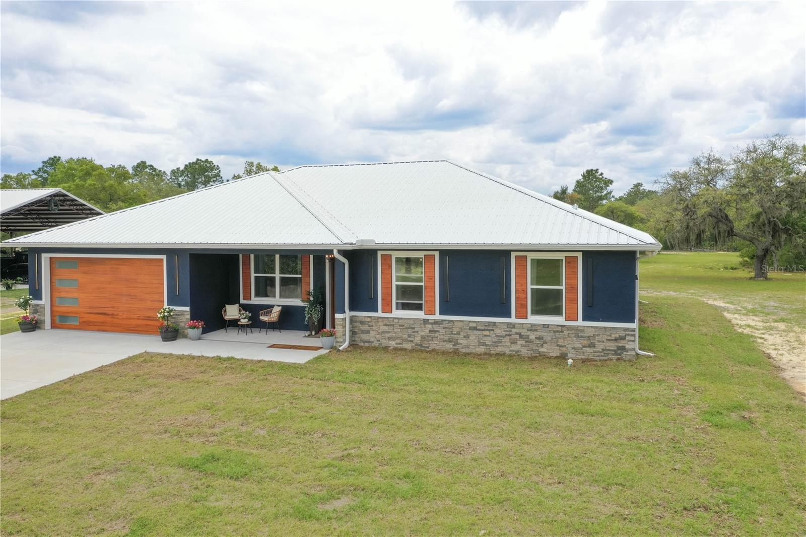 MINI FARMS NORTHWEST - Residential