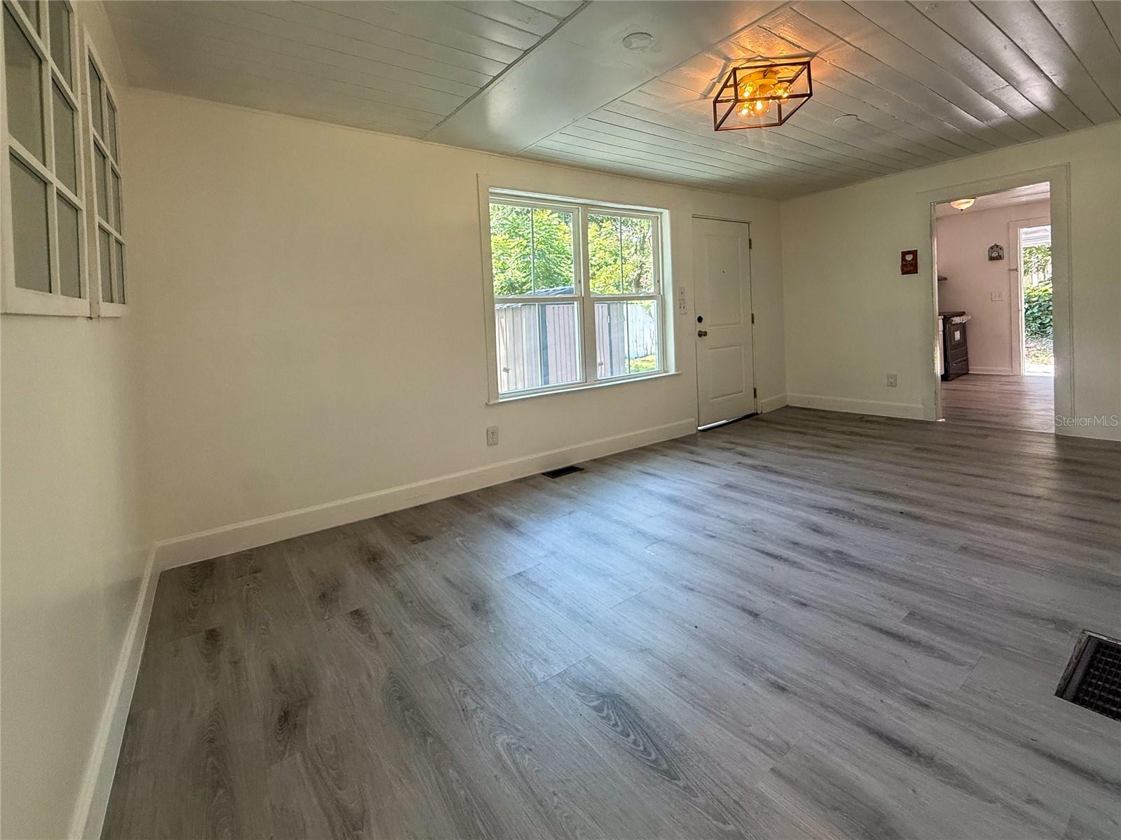 HACKNEY PROP - Residential