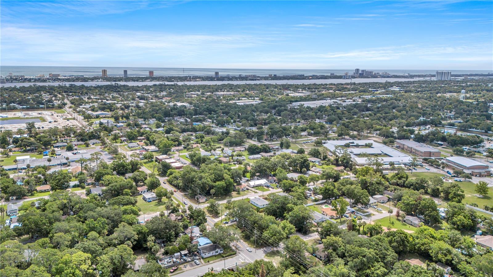 FLOMICH GARDEN SEC HOLLY HILL HEIGHTS - Residential