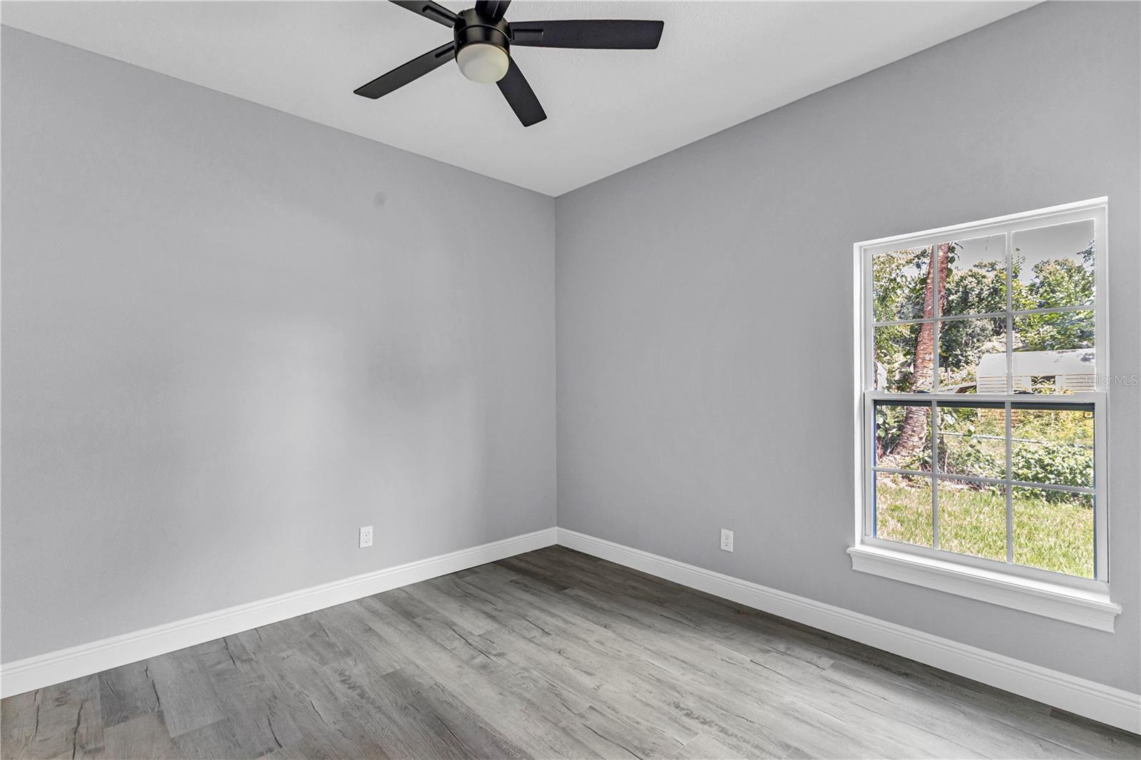 FLOMICH GARDEN SEC HOLLY HILL HEIGHTS - Residential