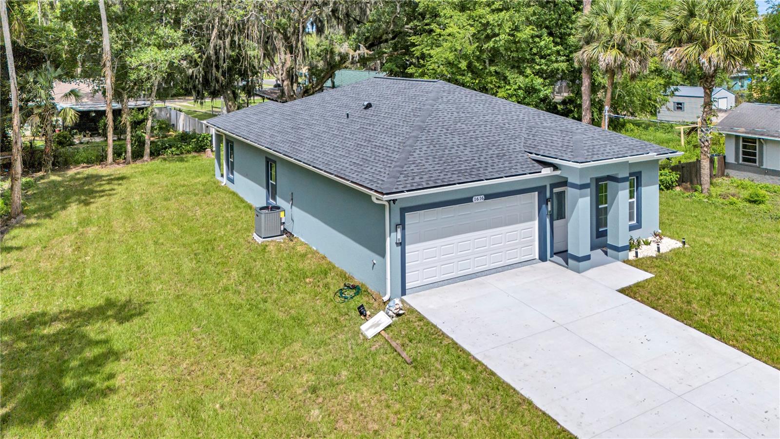FLOMICH GARDEN SEC HOLLY HILL HEIGHTS - Residential