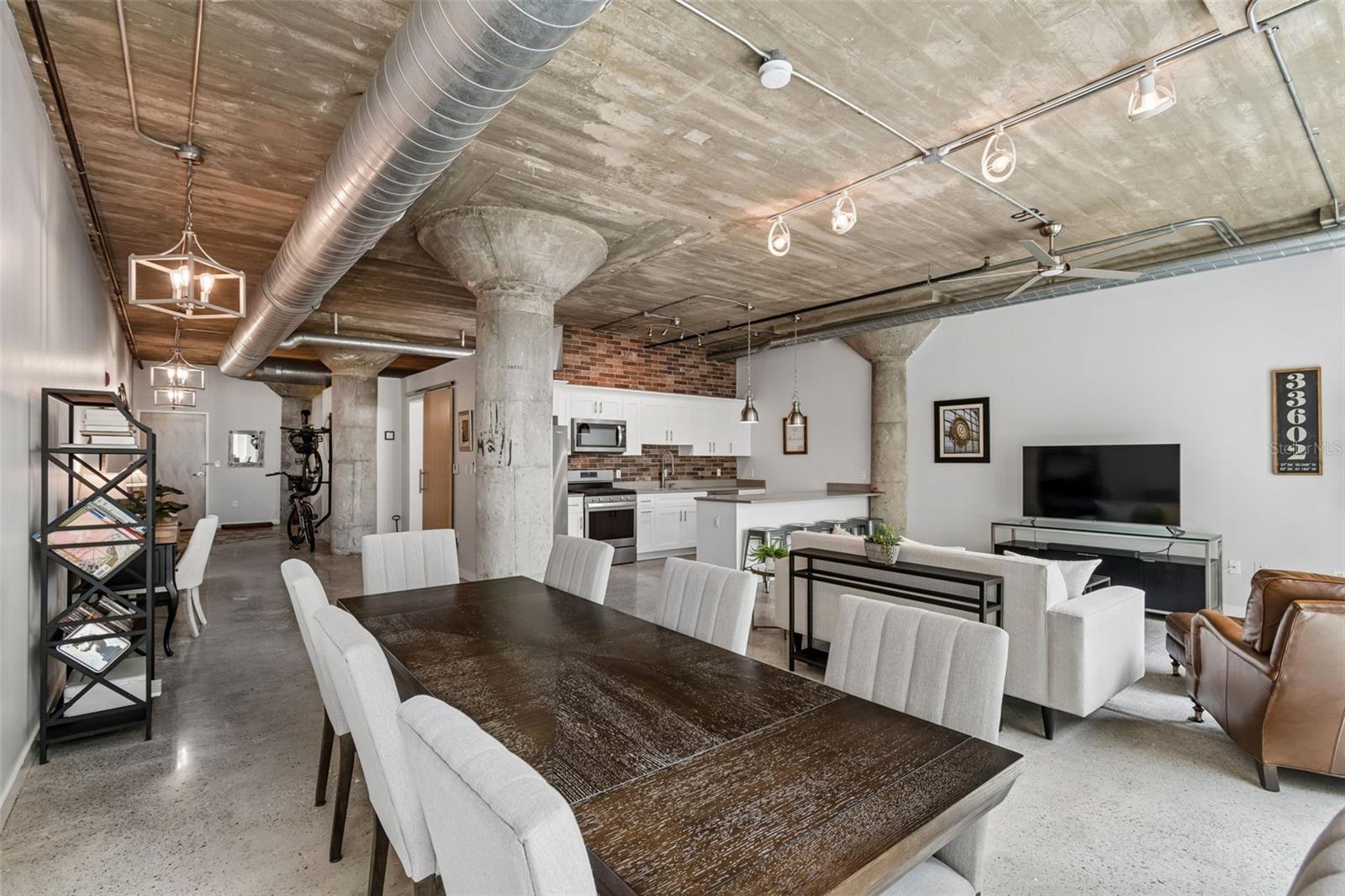 VICTORY LOFTS A CONDO - Residential