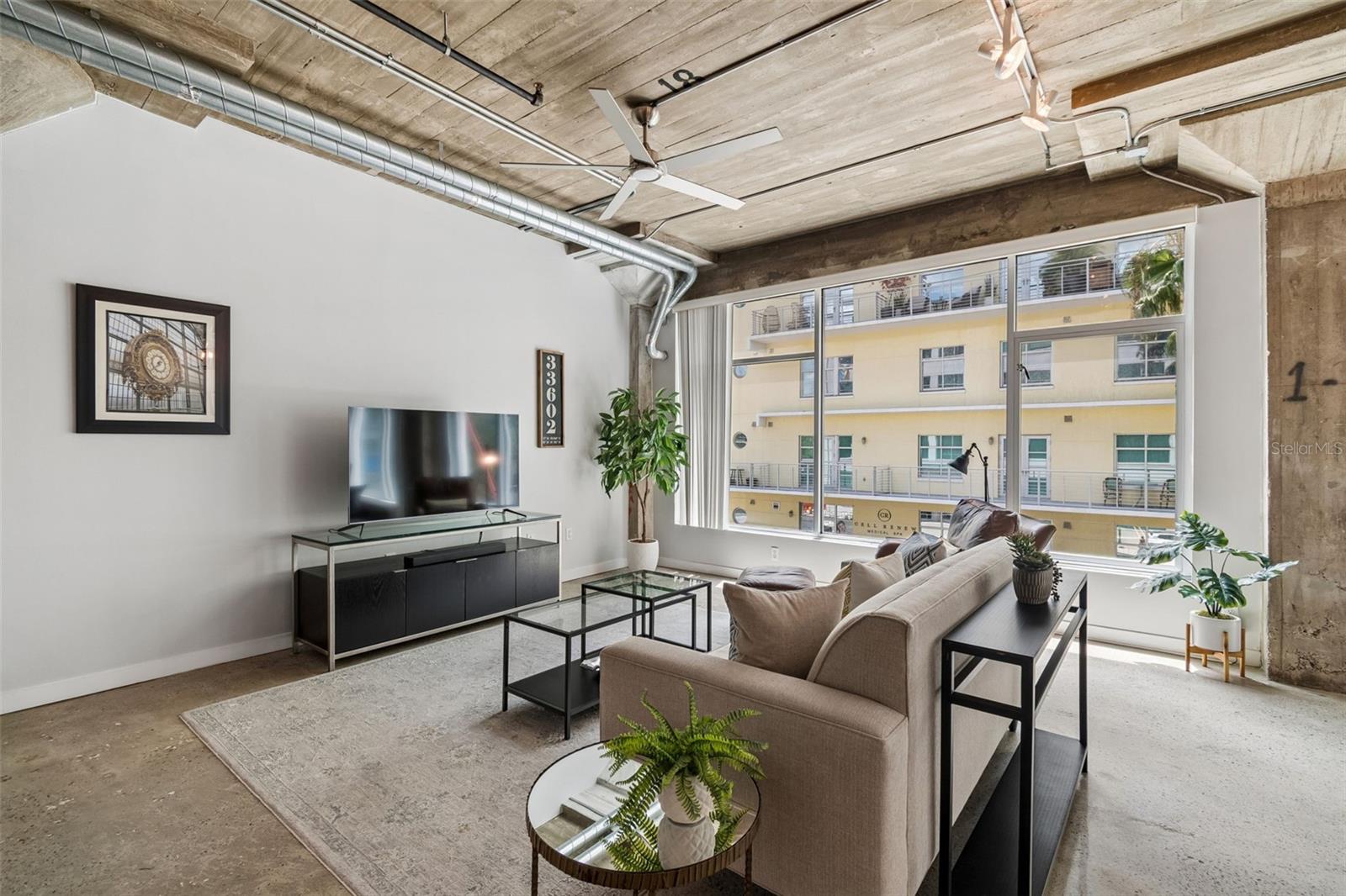 VICTORY LOFTS A CONDO - Residential