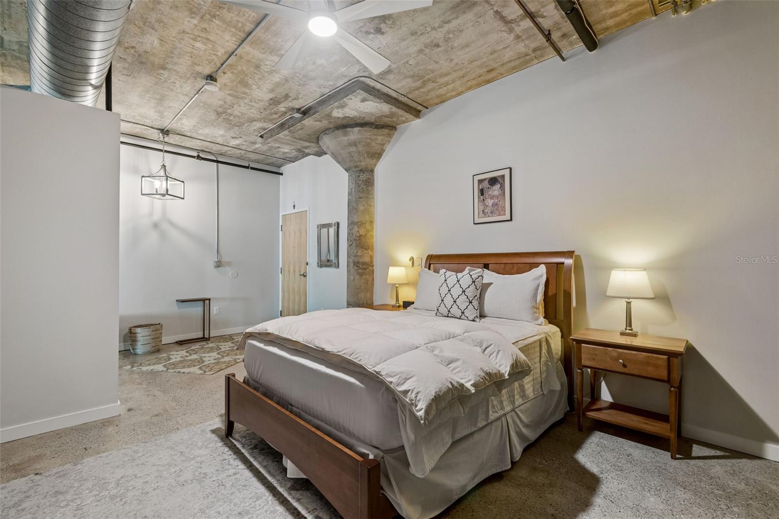 VICTORY LOFTS A CONDO - Residential