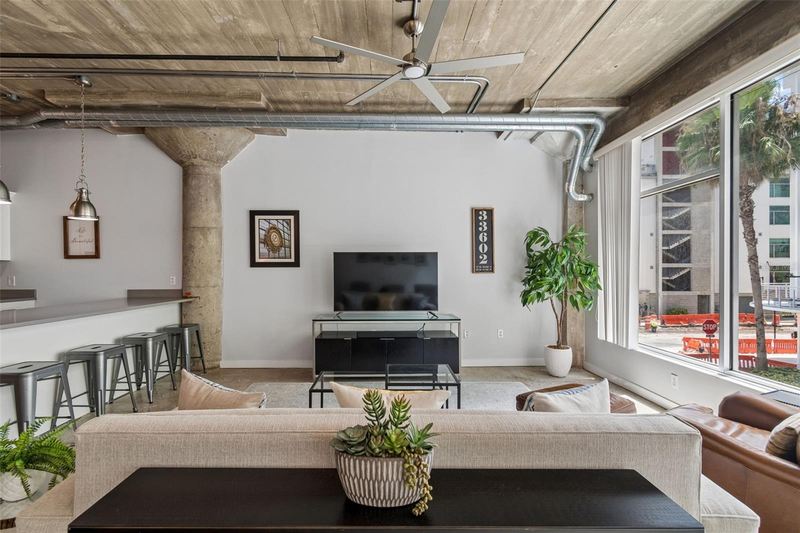 VICTORY LOFTS A CONDO - Residential