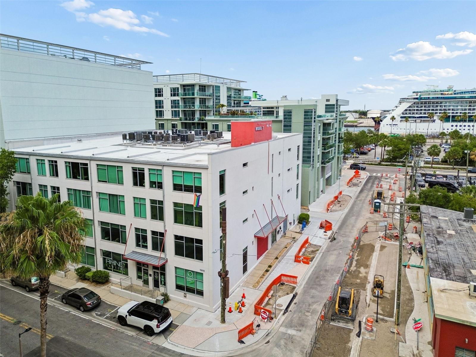 VICTORY LOFTS A CONDO - Residential