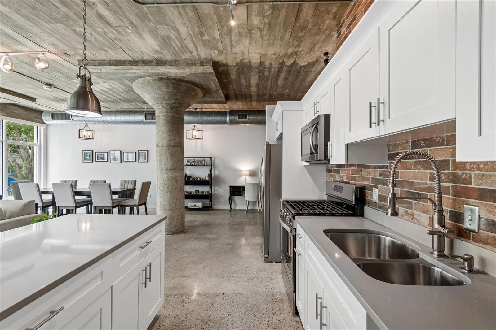 VICTORY LOFTS A CONDO - Residential
