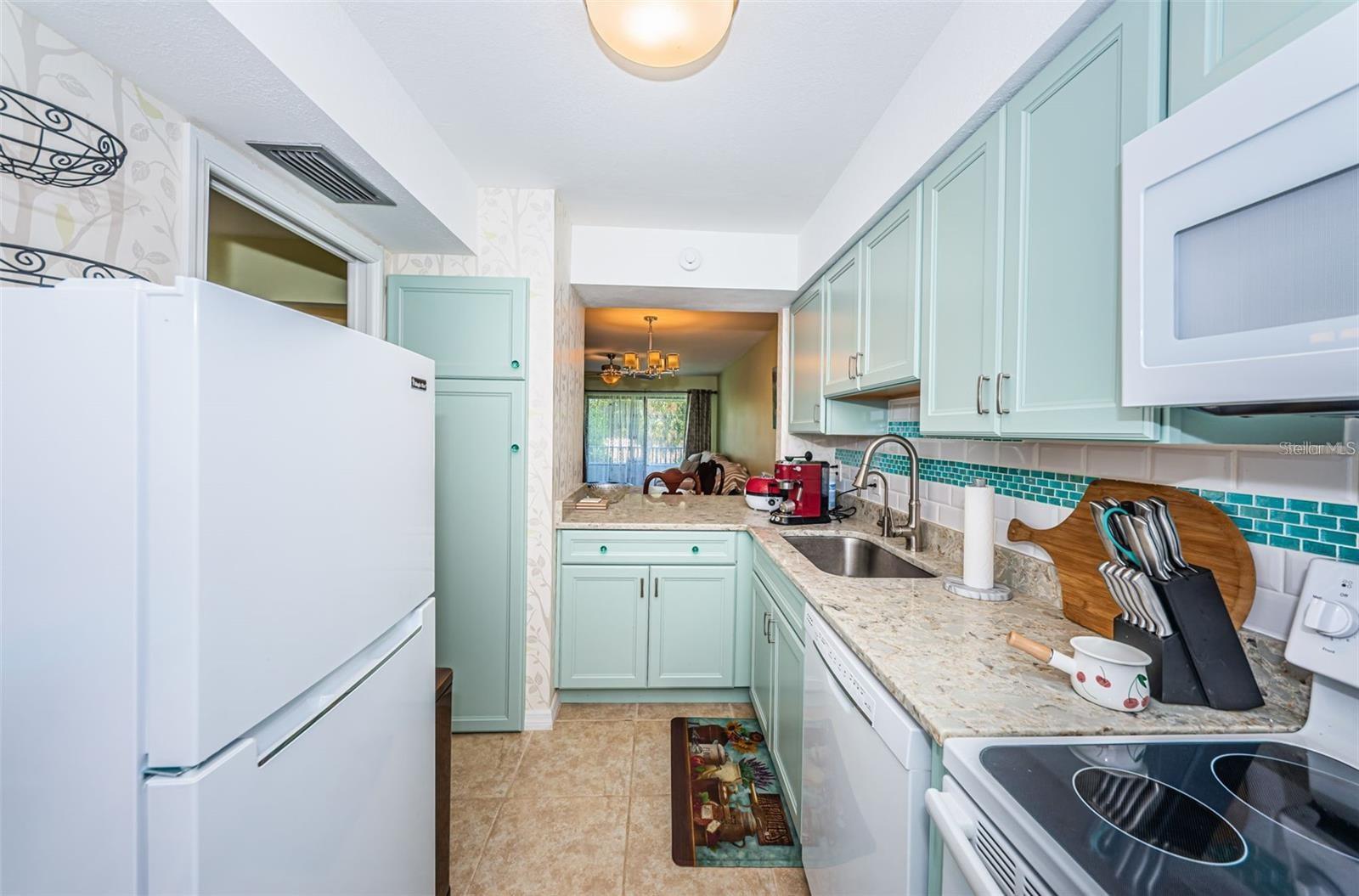 CASABLANCA CONDO - Residential